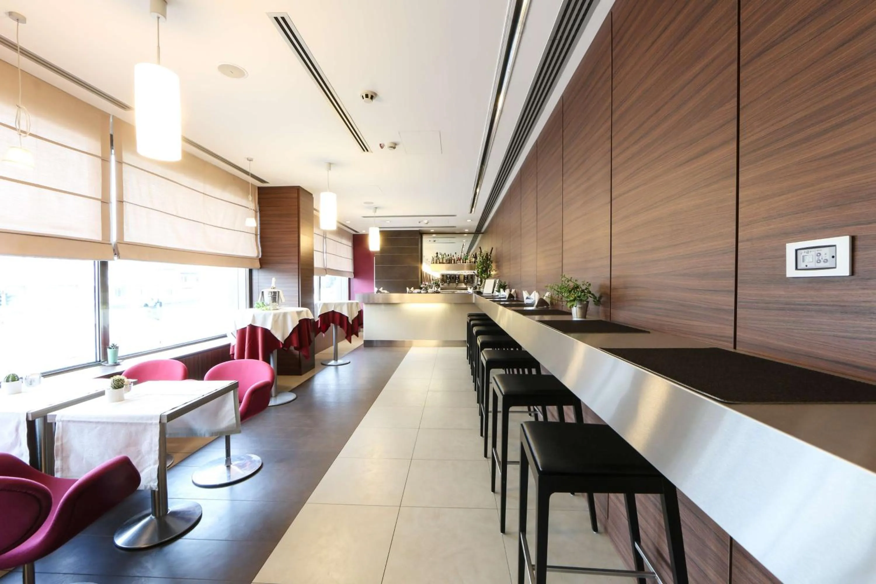 Restaurant/places to eat in Best Western Plus Hotel Monza e Brianza Palace