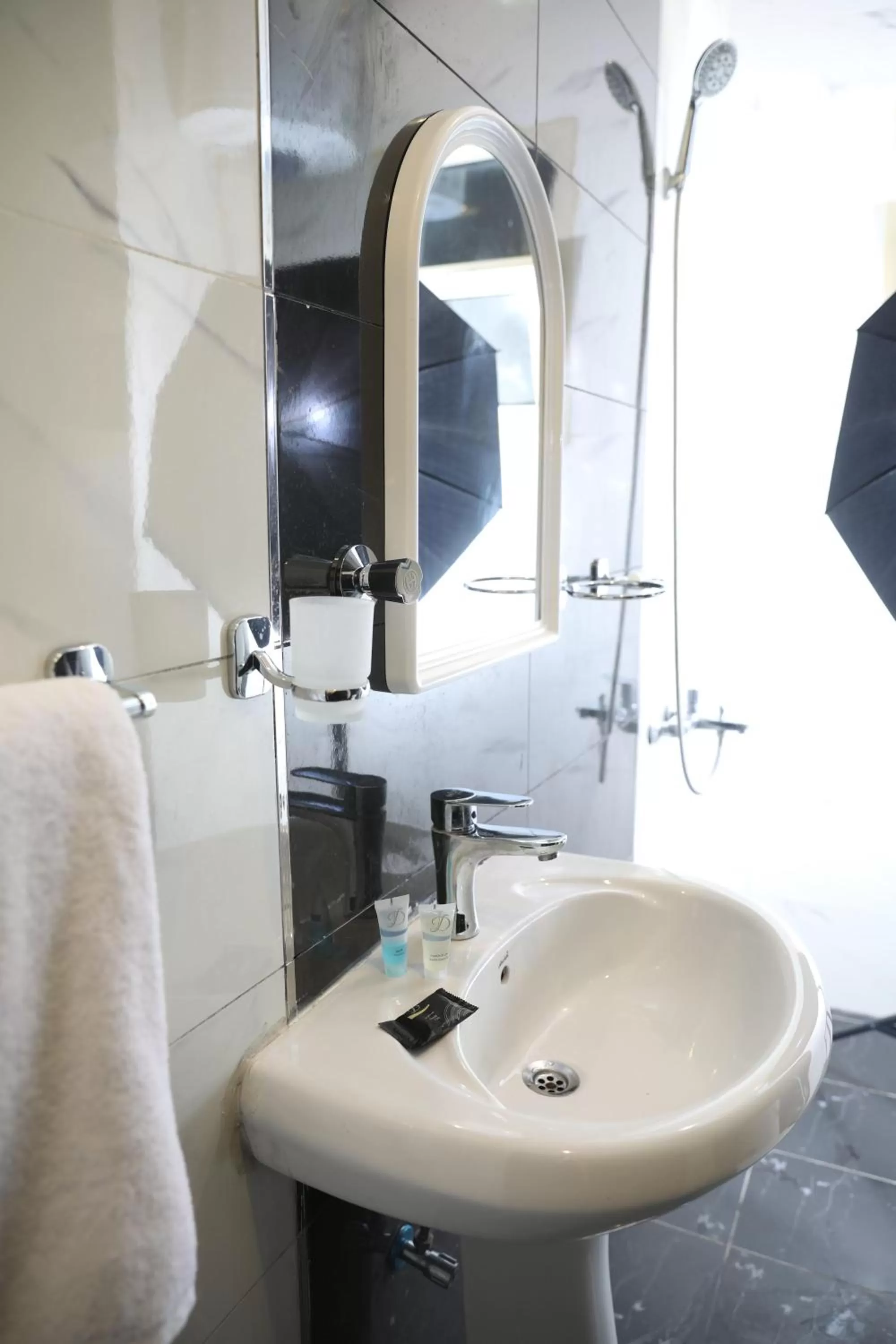 Quiet Rooms Suites 6 By Quiet Rooms