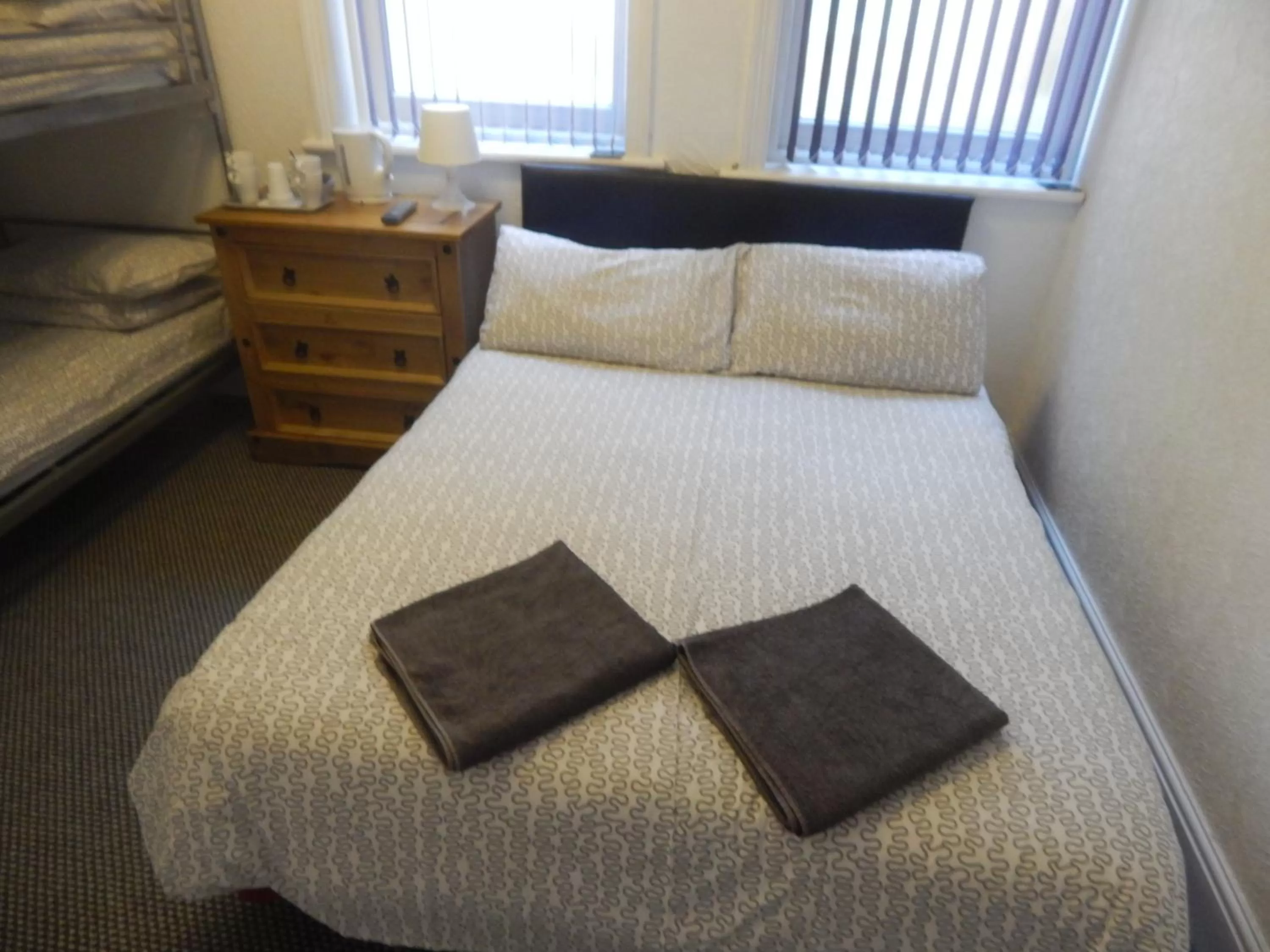 Bed in Llanryan Guest House