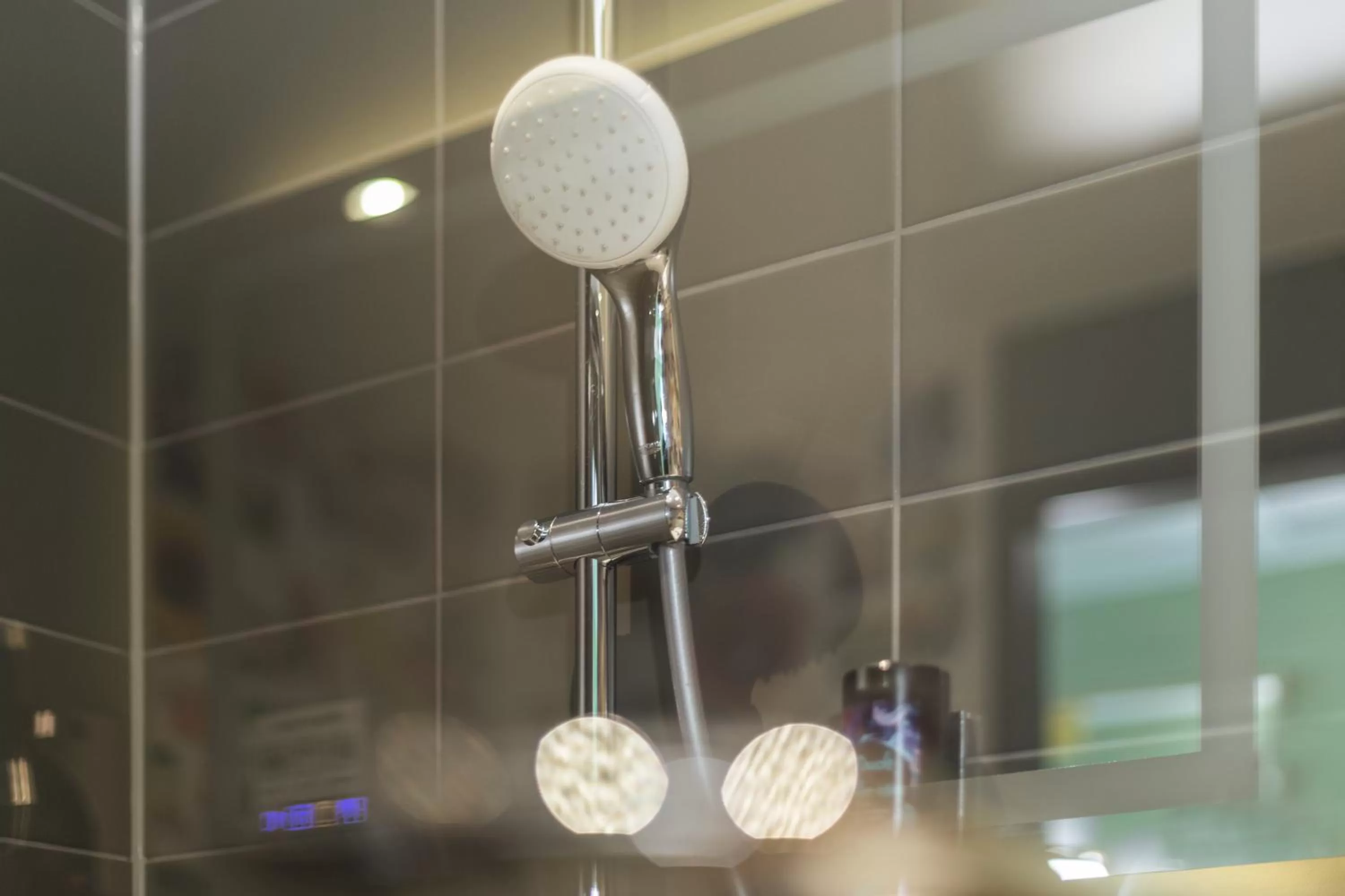 Shower in Holiday Inn - the niu, Dwarf Berlin Schöneberg by IHG