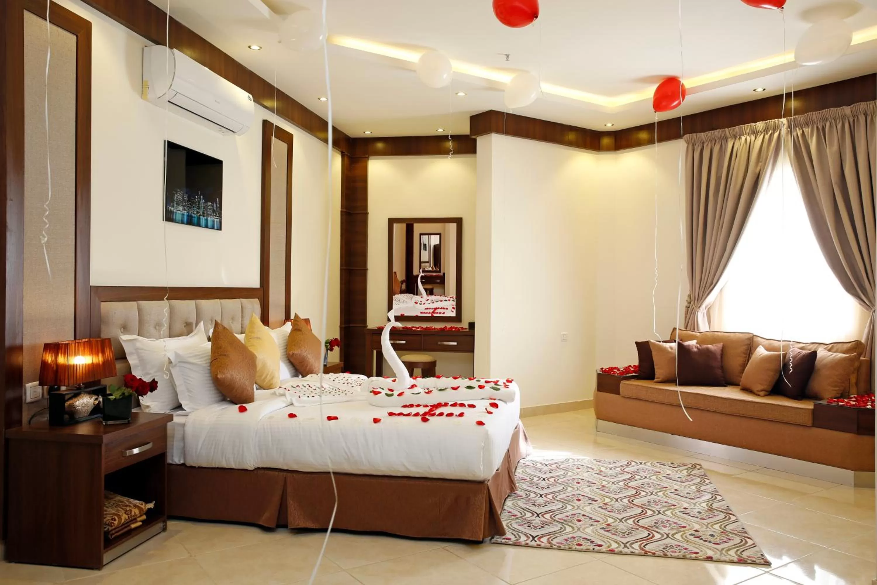 Photo of the whole room, Bed in Innyar Hotel