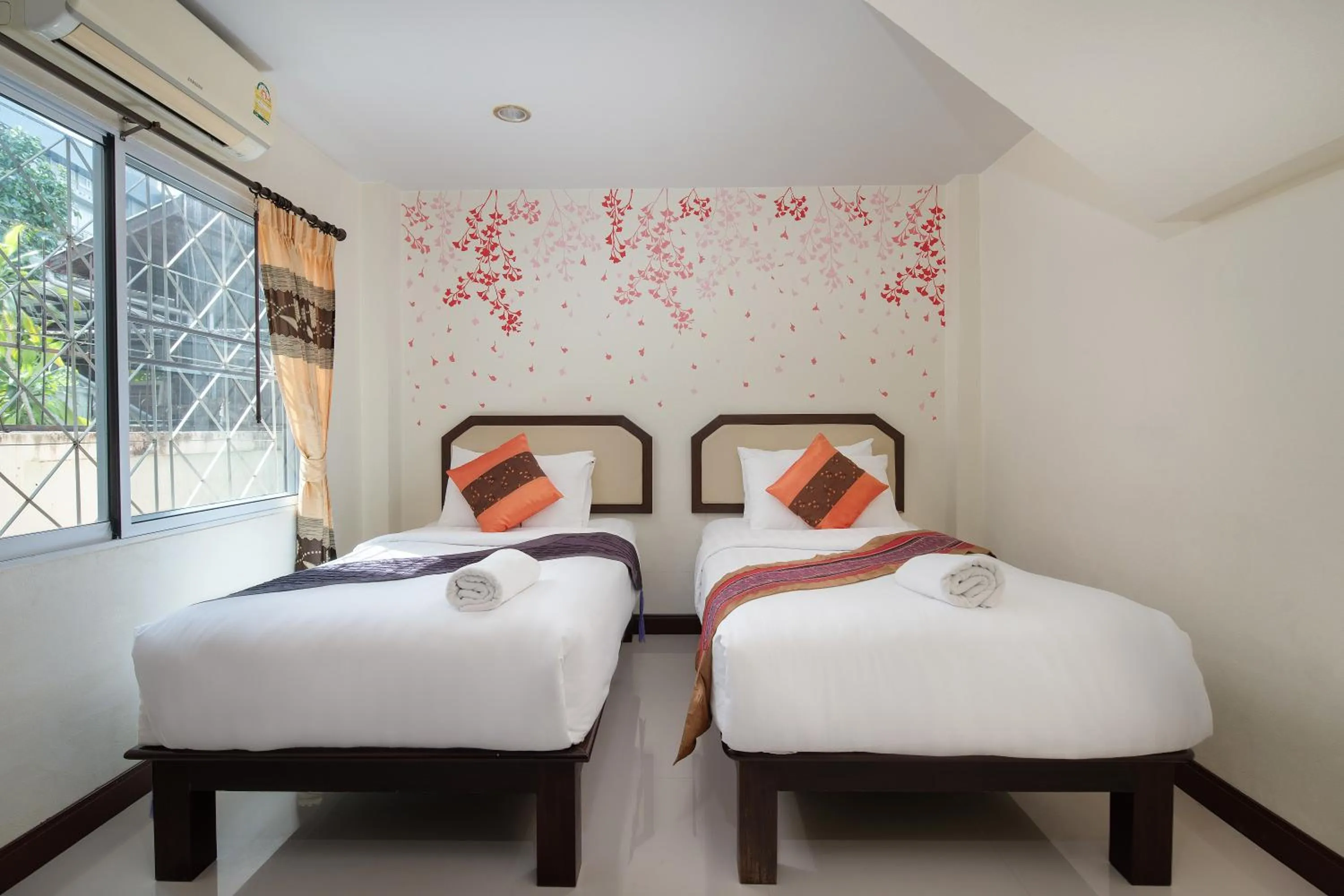 Bed in Manee Cool Mueang