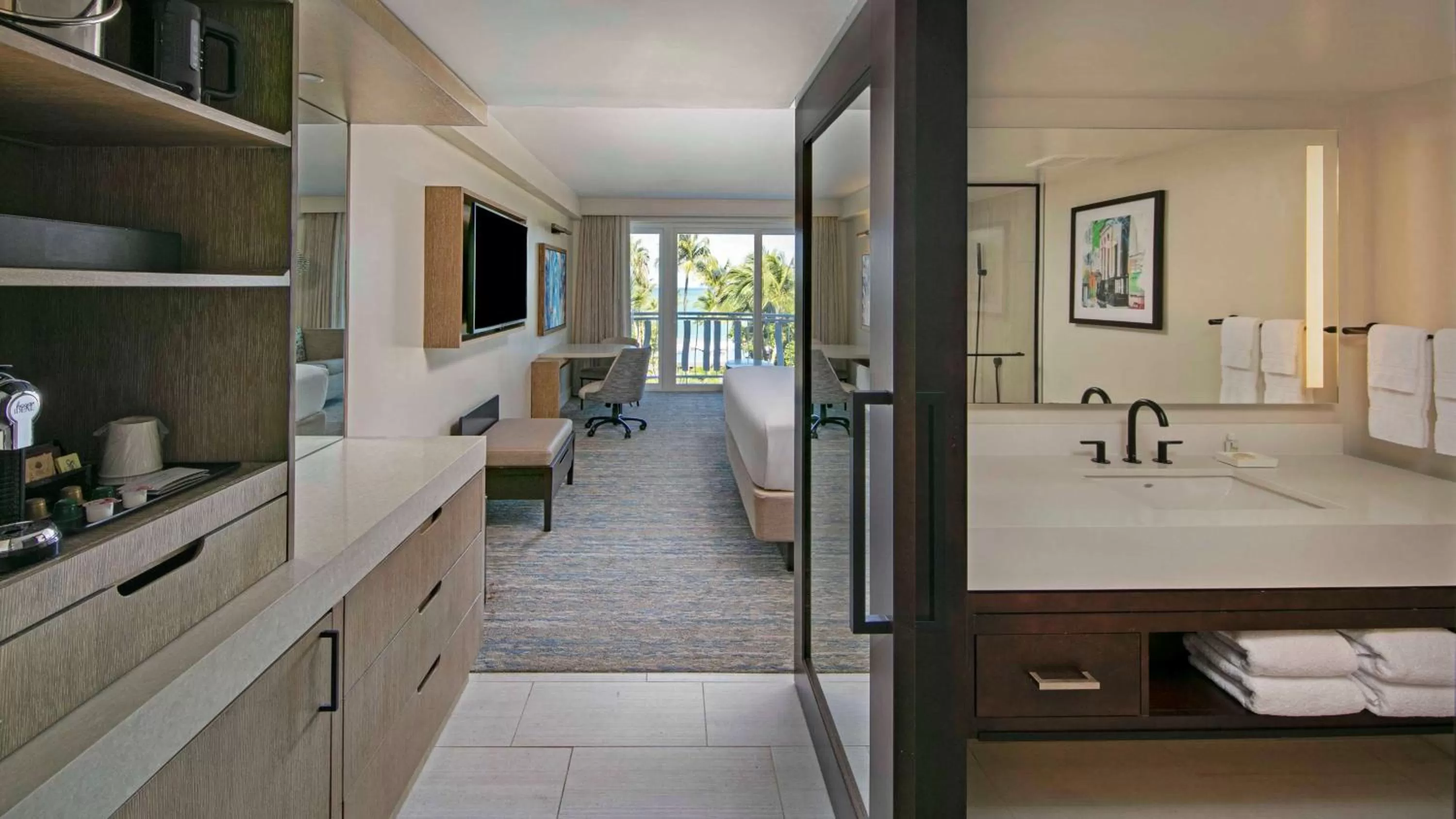 Photo of the whole room in The Royal Sonesta San Juan