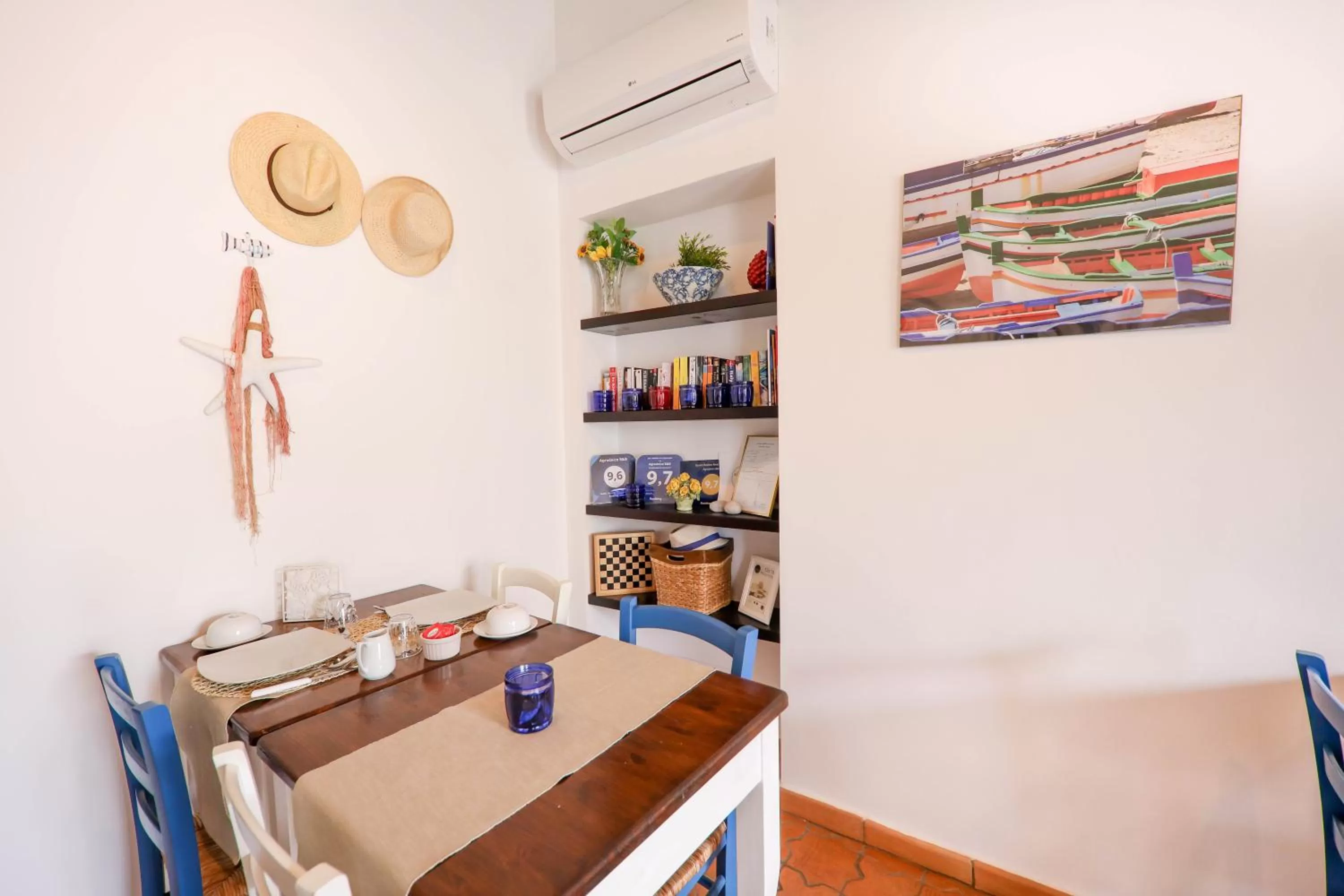 Communal lounge/ TV room in Agrodolce B&B