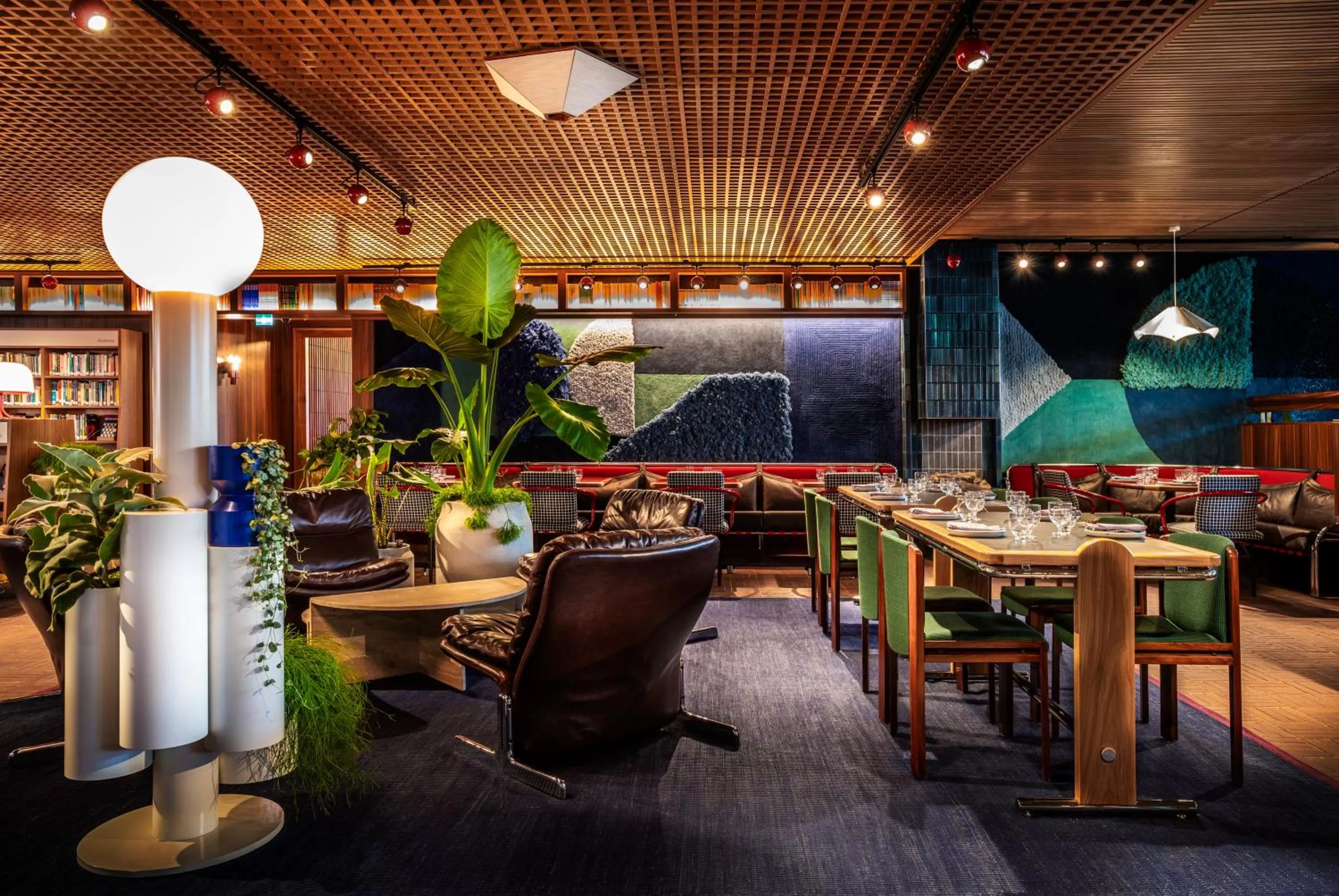 Restaurant/places to eat in The Standard London