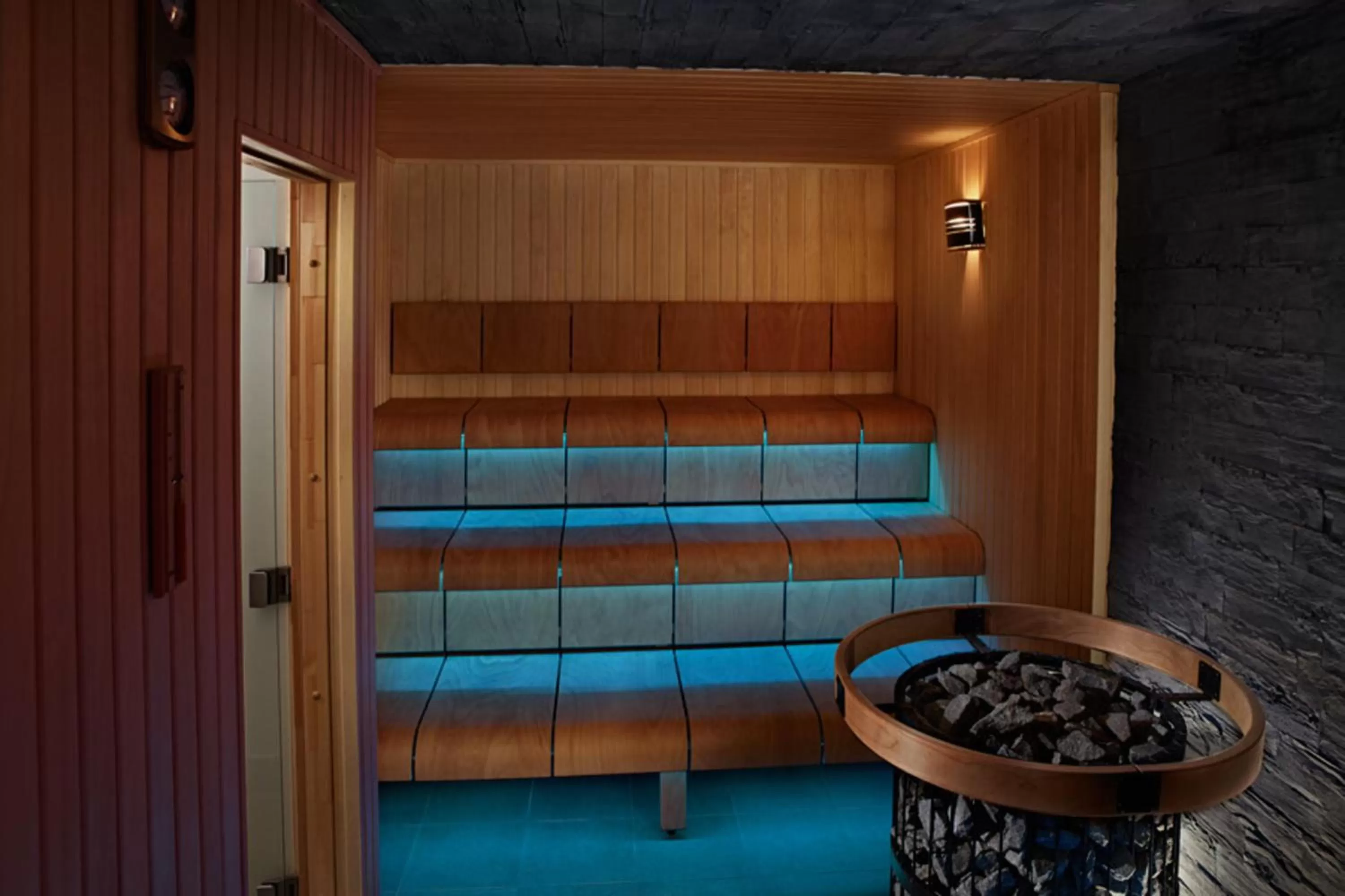 Fitness centre/facilities in InterContinental Warszawa by IHG