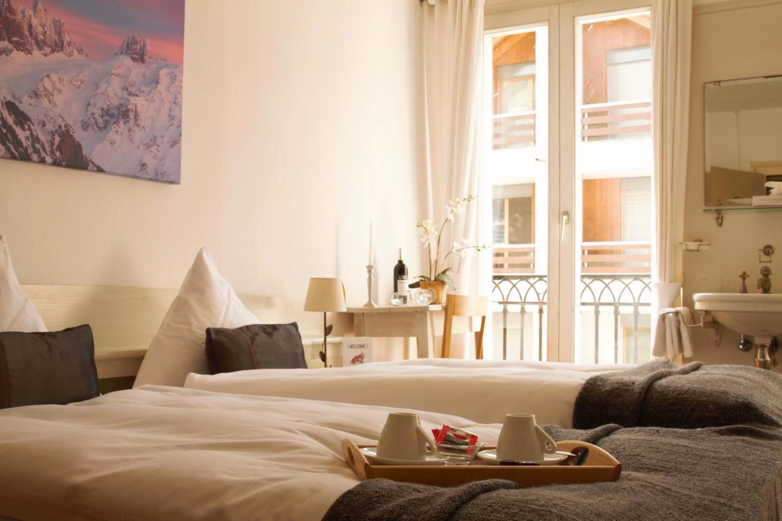 Photo of the whole room in Hotel Hoheneck- self check-in