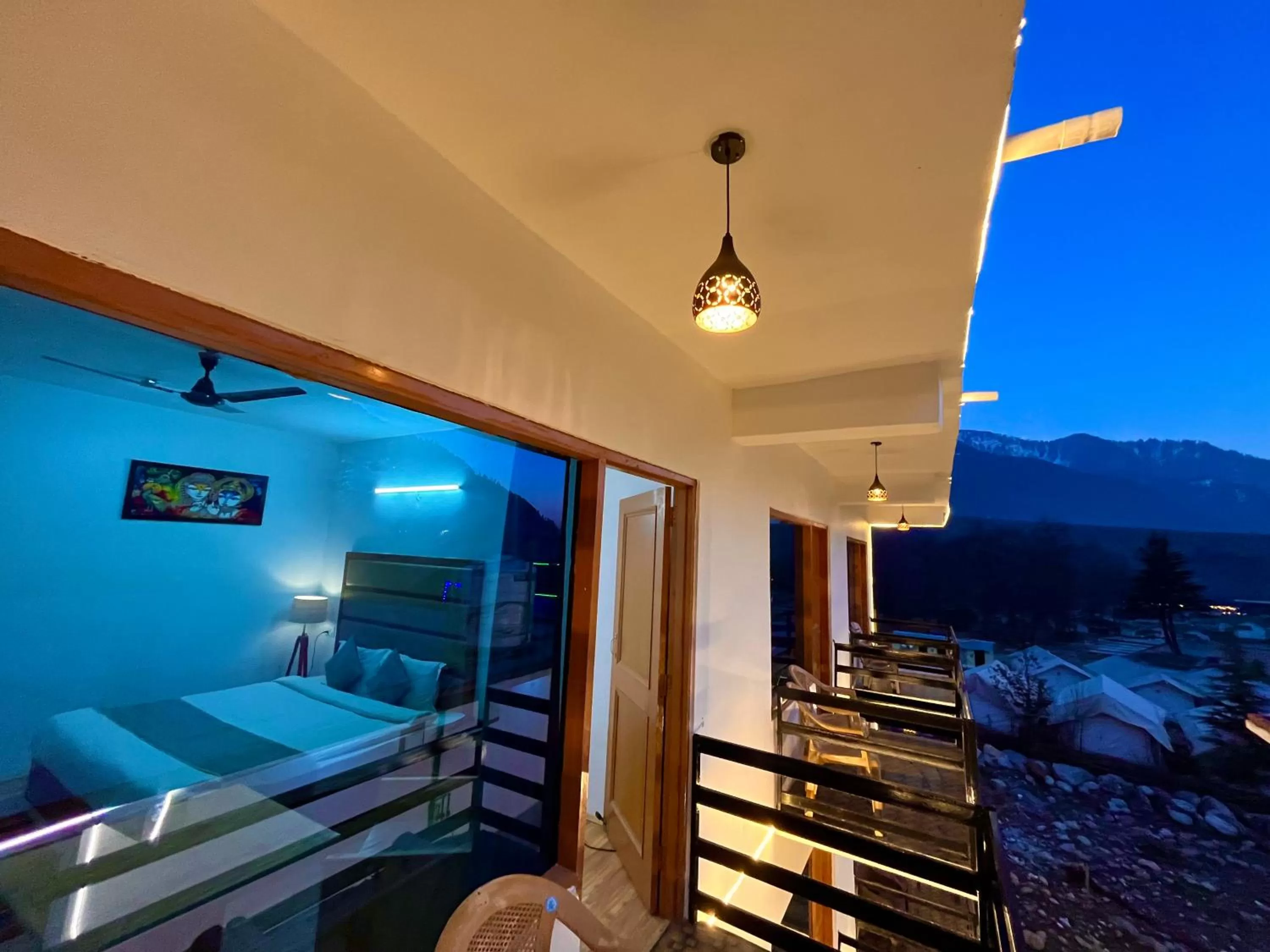 Himalayan Riverside Resort, Manali