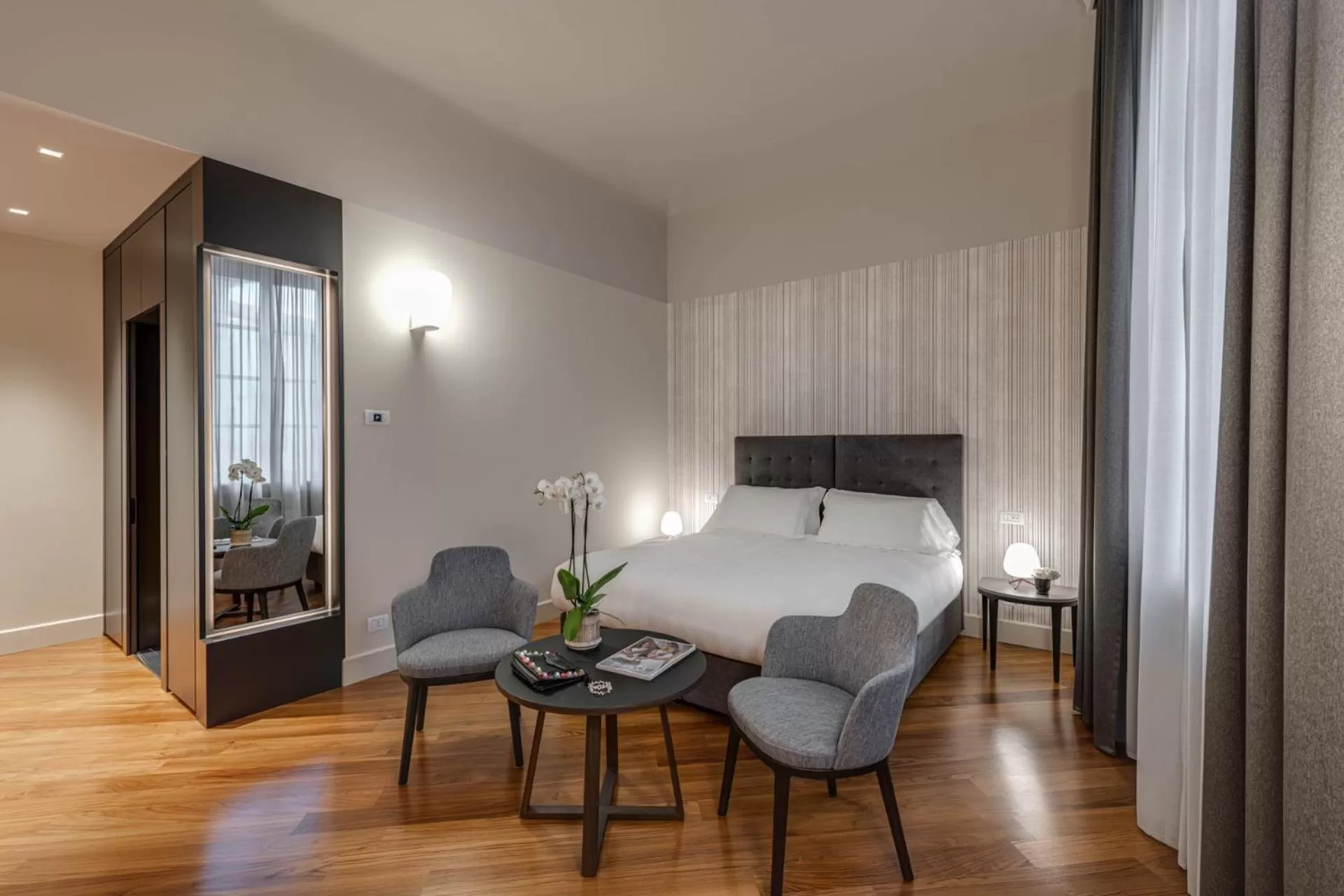 Bed in Palazzo Dipinto