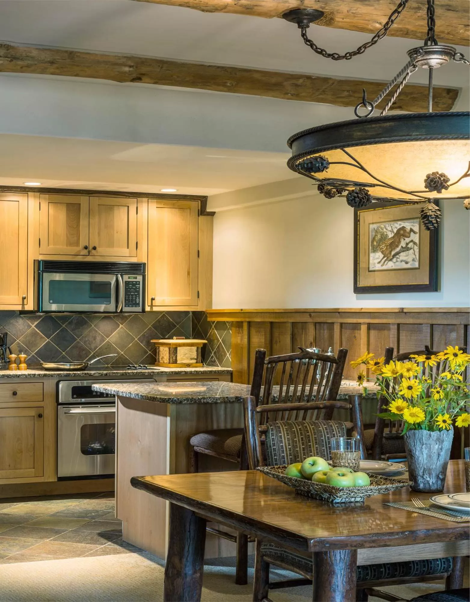 Kitchen or kitchenette in The Whiteface Lodge