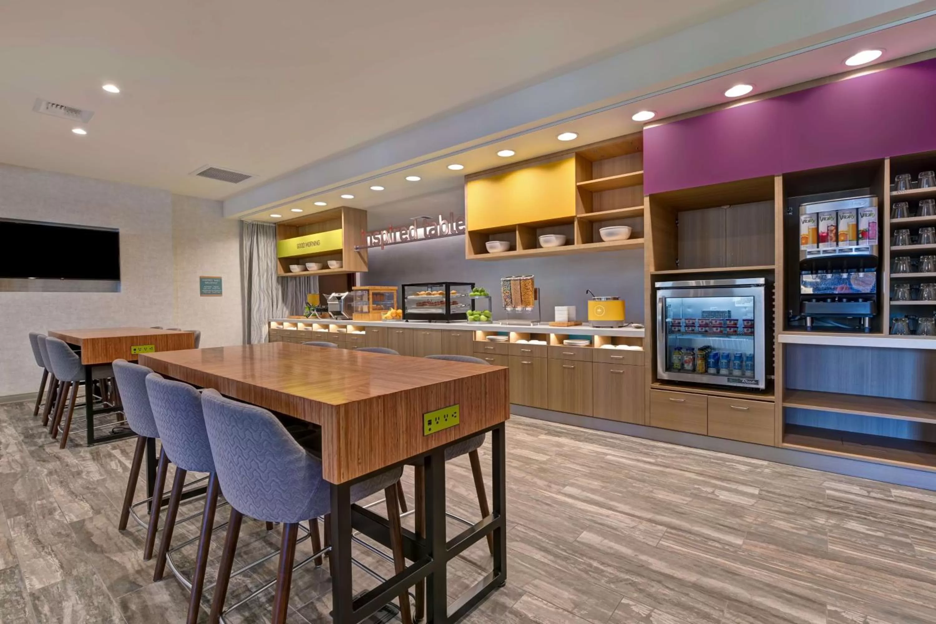 Breakfast in Home2 Suites By Hilton Atascadero, Ca