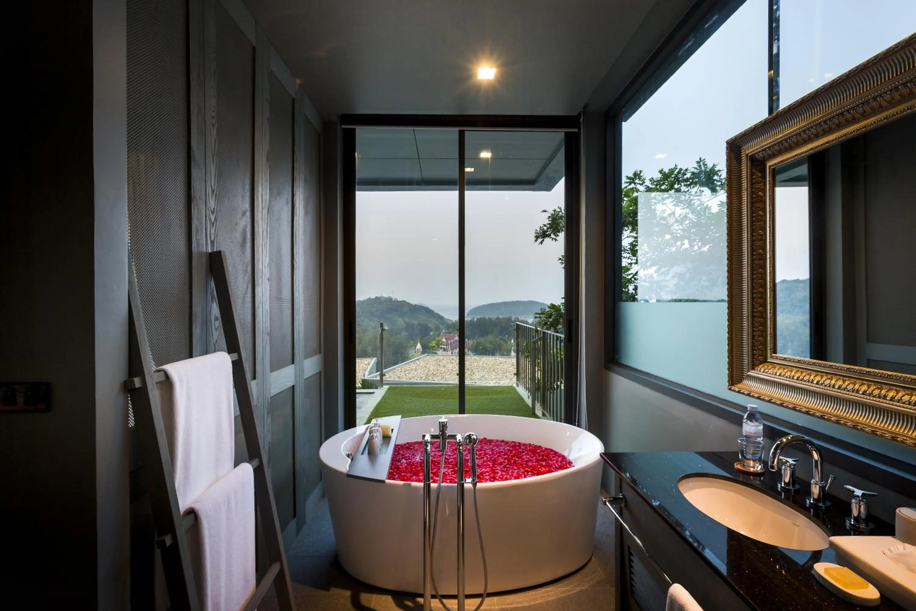 Bathroom in SUNSURI PHUKET, Nai Harn Beach