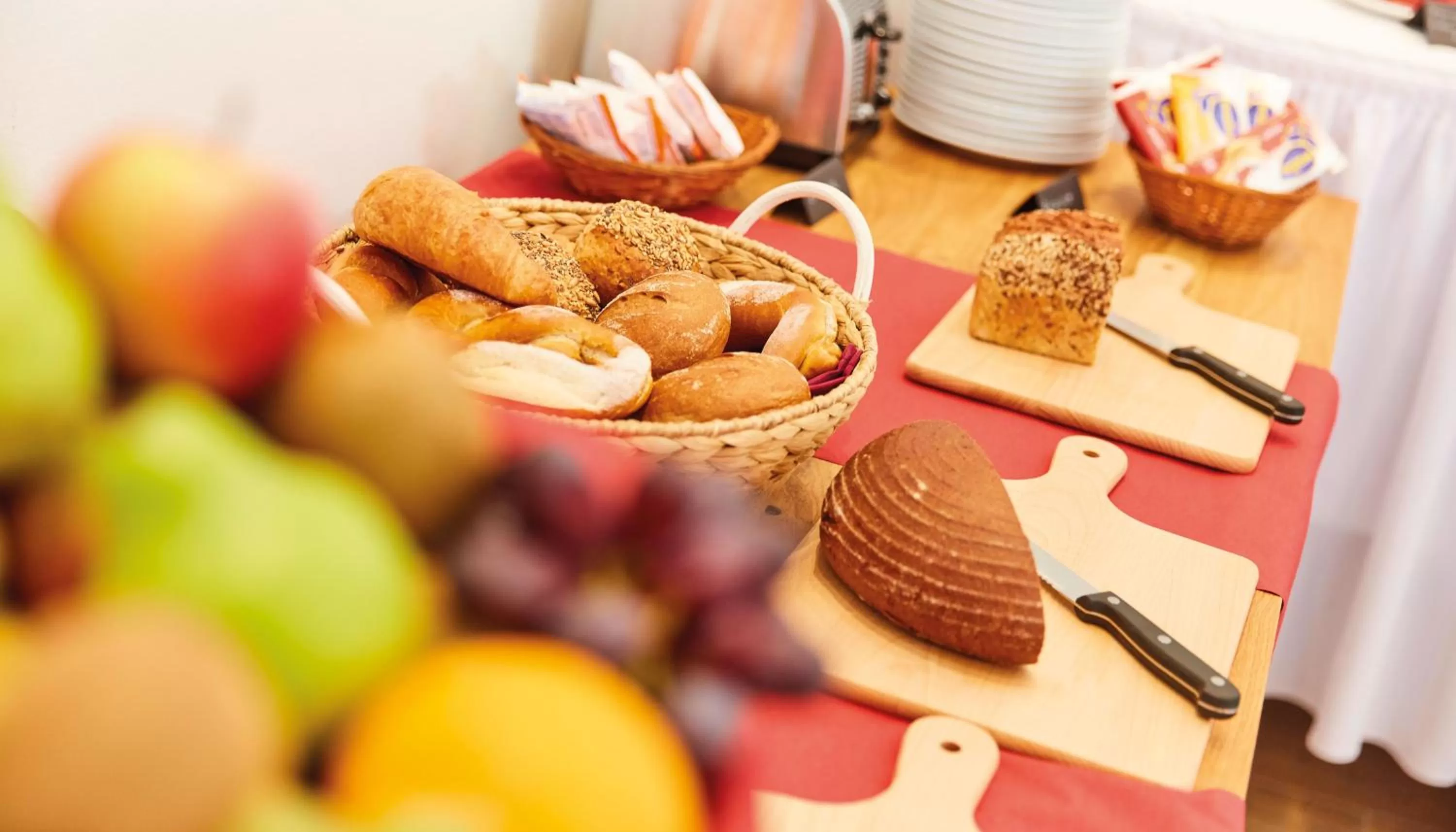 Buffet breakfast in Vital Hotel an der Therme GmbH