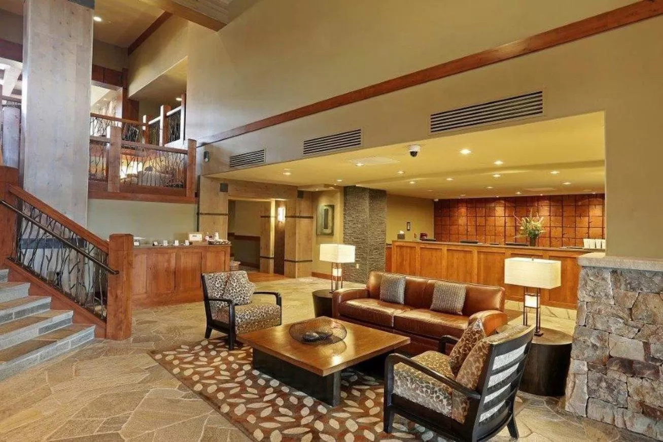 Lobby or reception in One Ski Hill, A RockResort