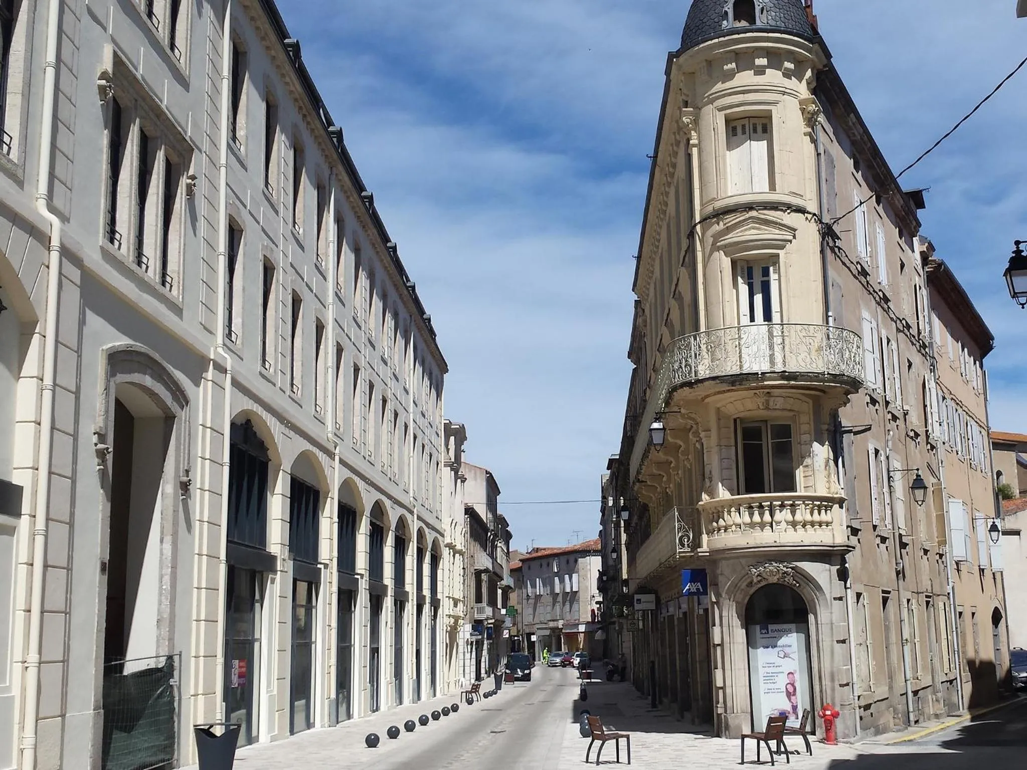 Property building in B&B HOTEL Castres Centre Gambetta