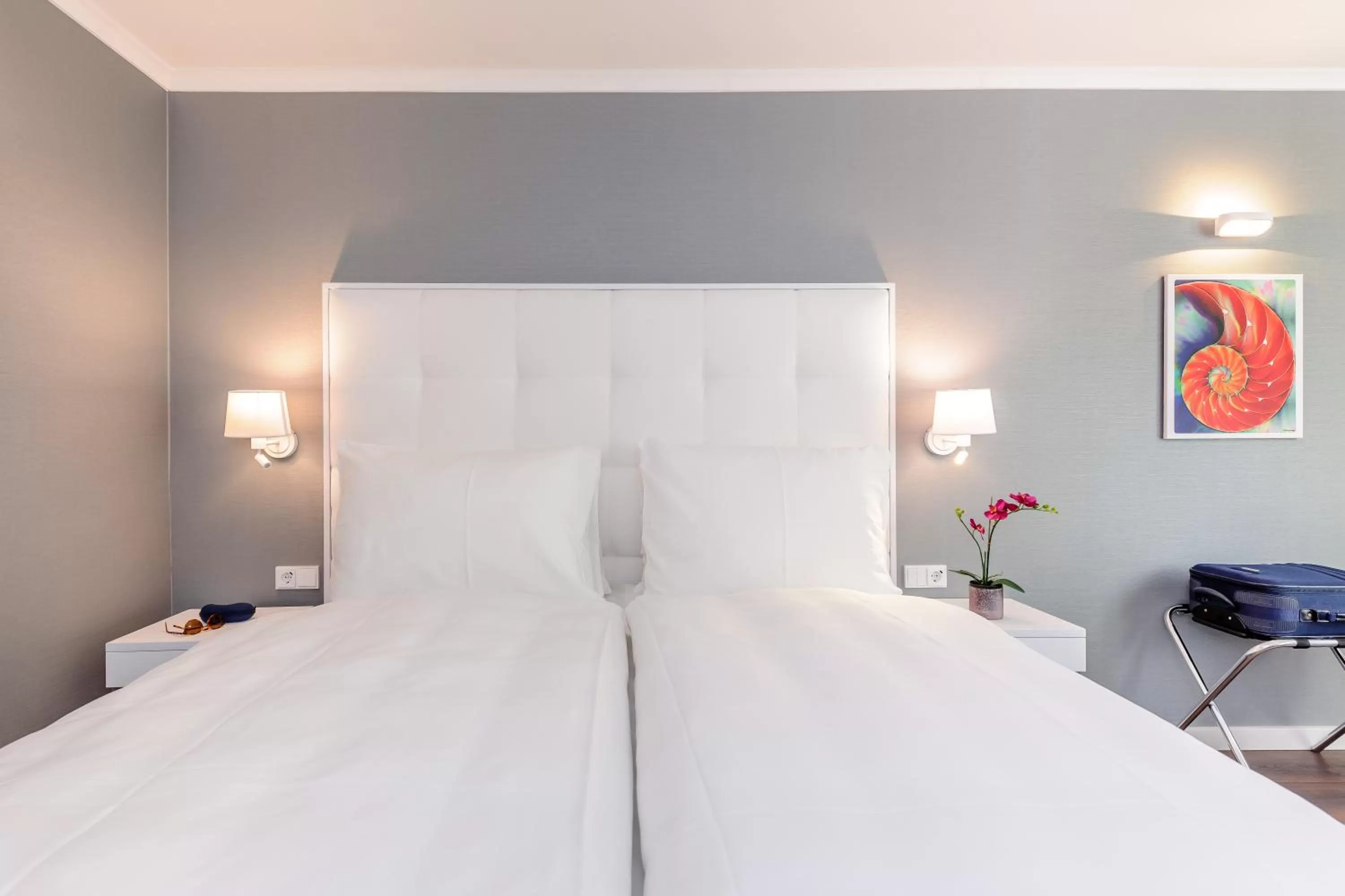 Bed in Mercure Hotel Raphael Wien