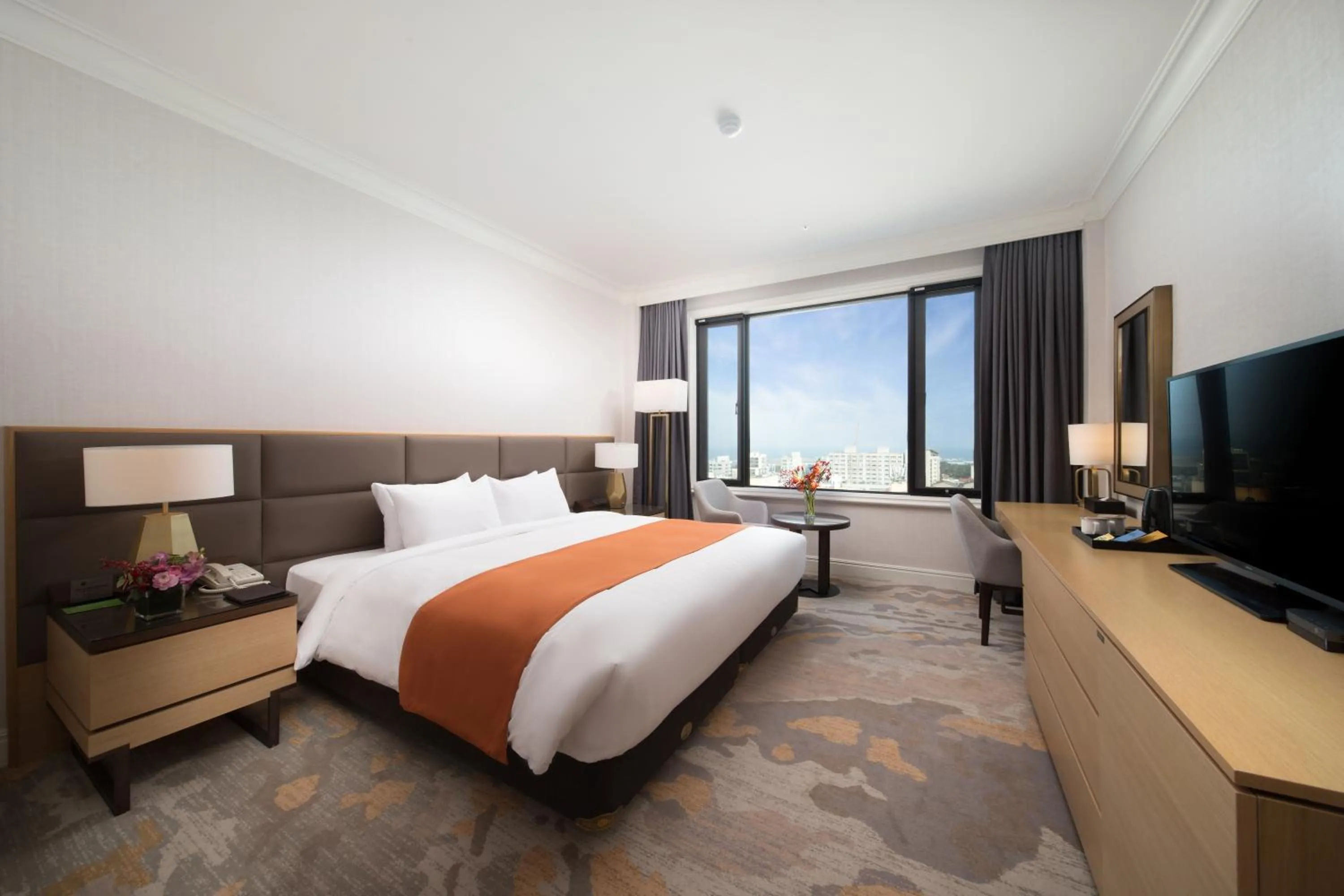 Bedroom, Bed in Jeju Sun Hotel & Casino