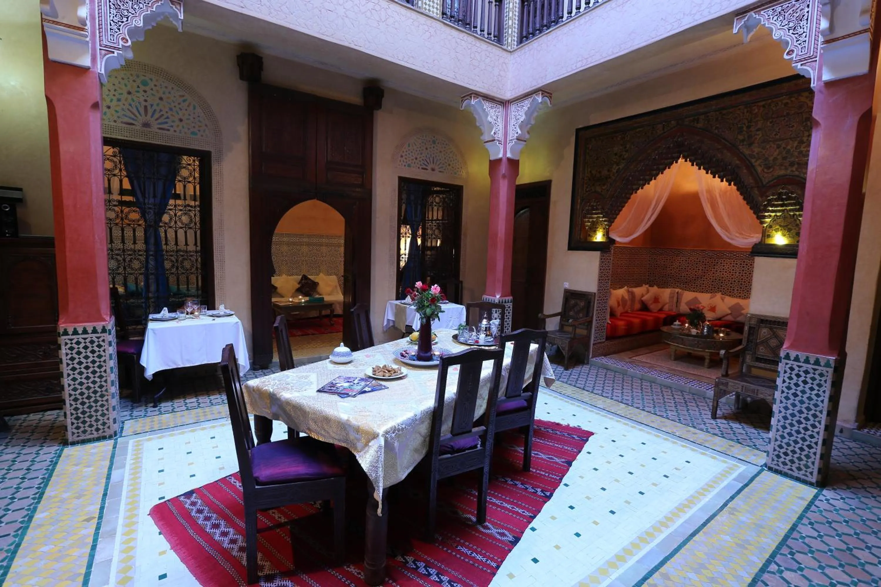 Patio in Riad Rêves D'orient & Spa