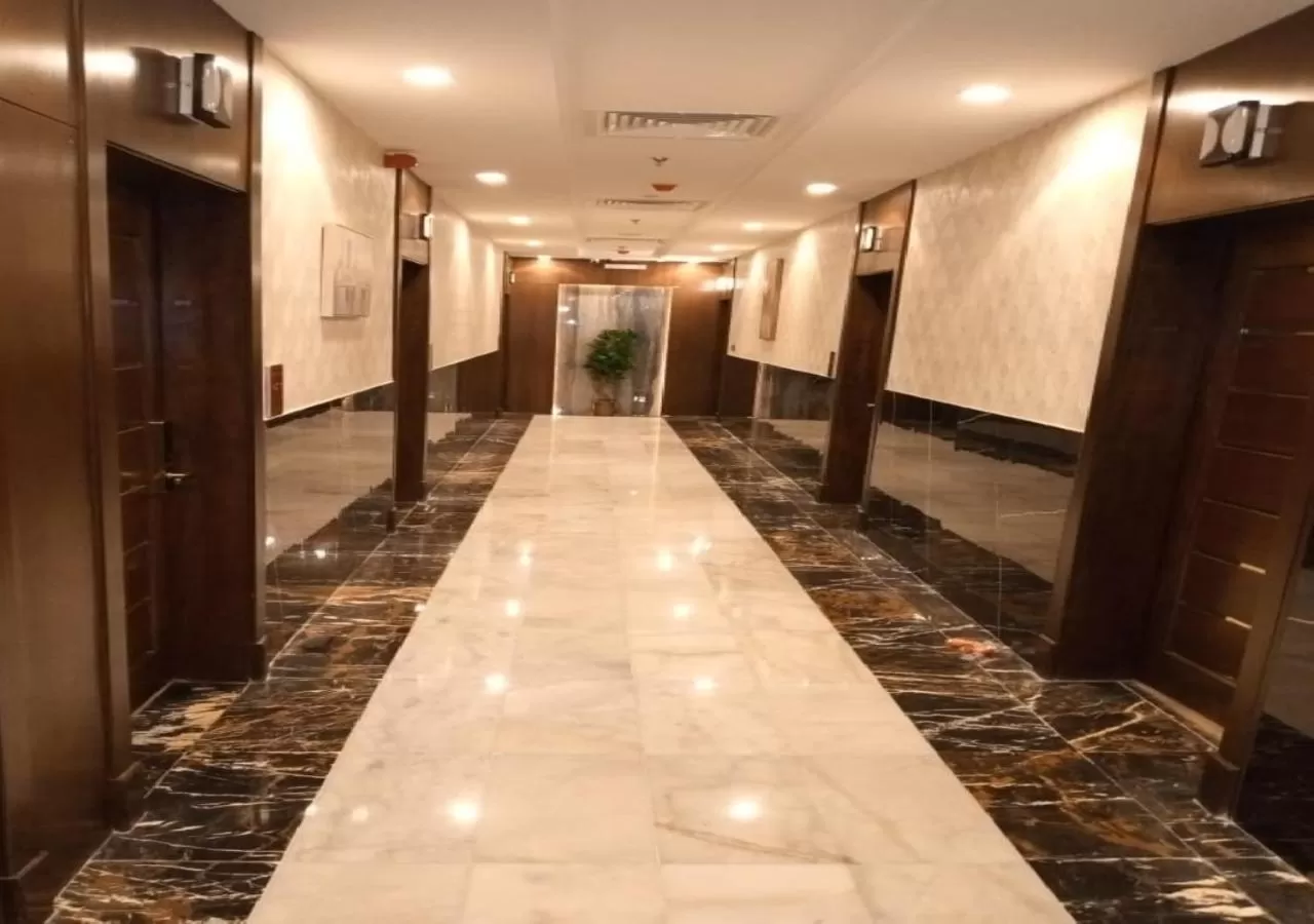 Property building in شقق ارين المطار