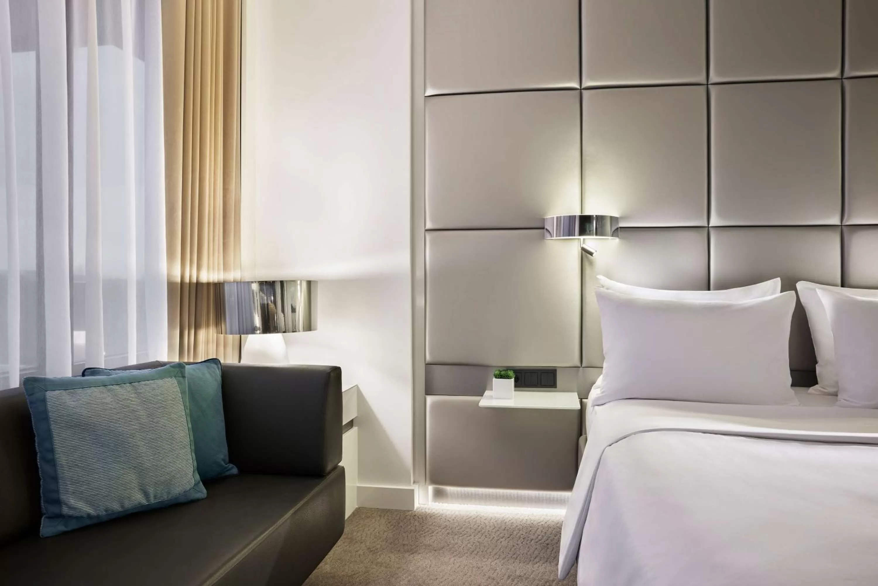 Bedroom, Bed in Lindner Hotel Dusseldorf Seestern, part of JdV by Hyatt