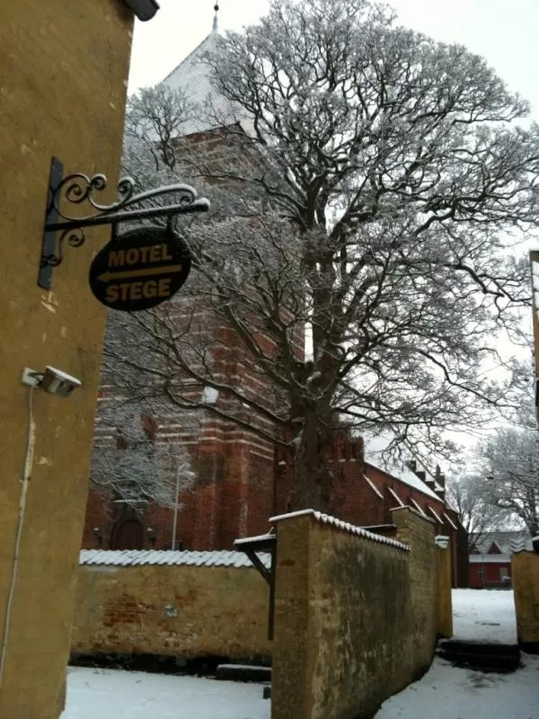 Property logo or sign in Motel Stege