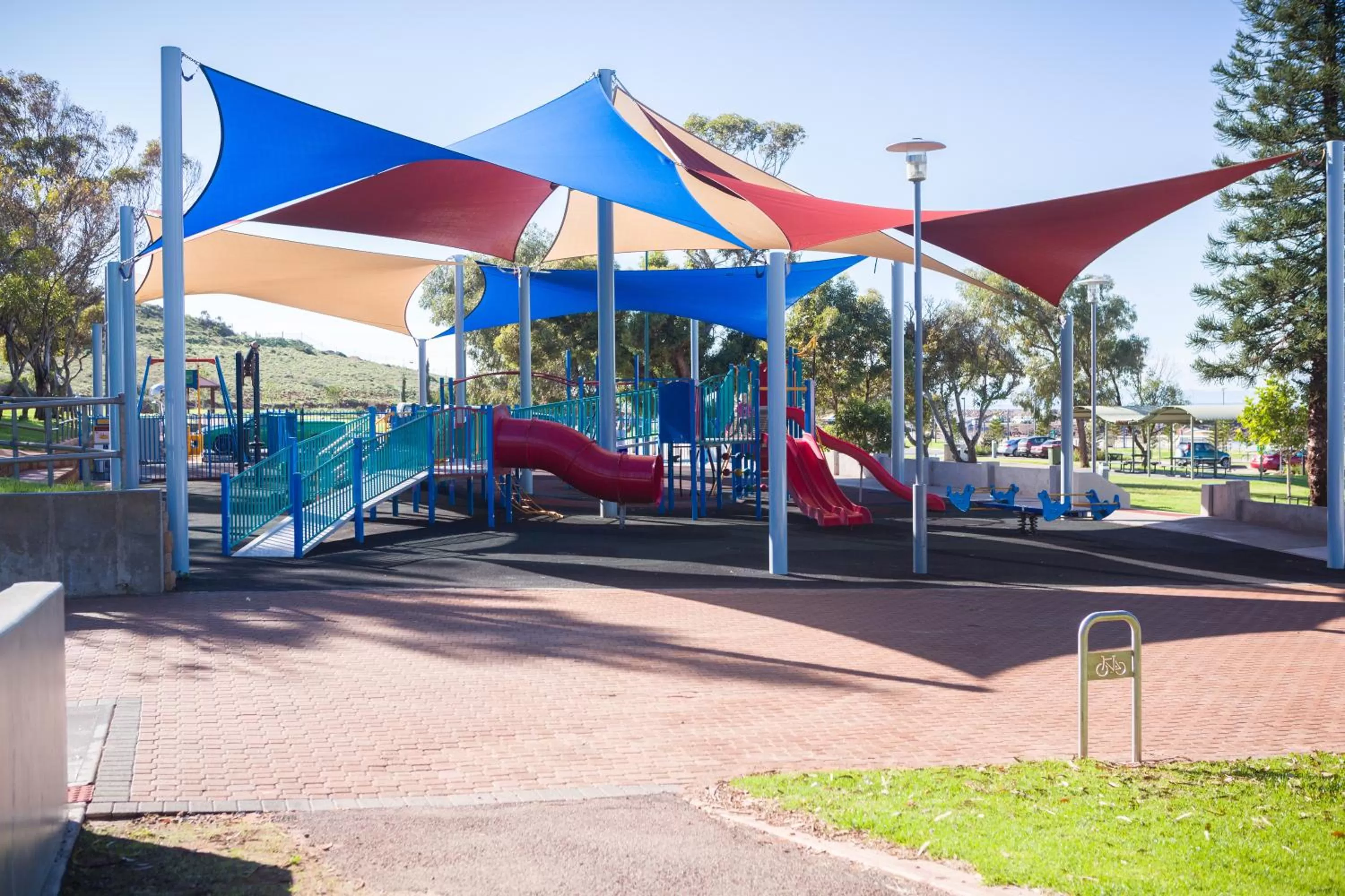 Children play ground in Foreshore Motor Inn