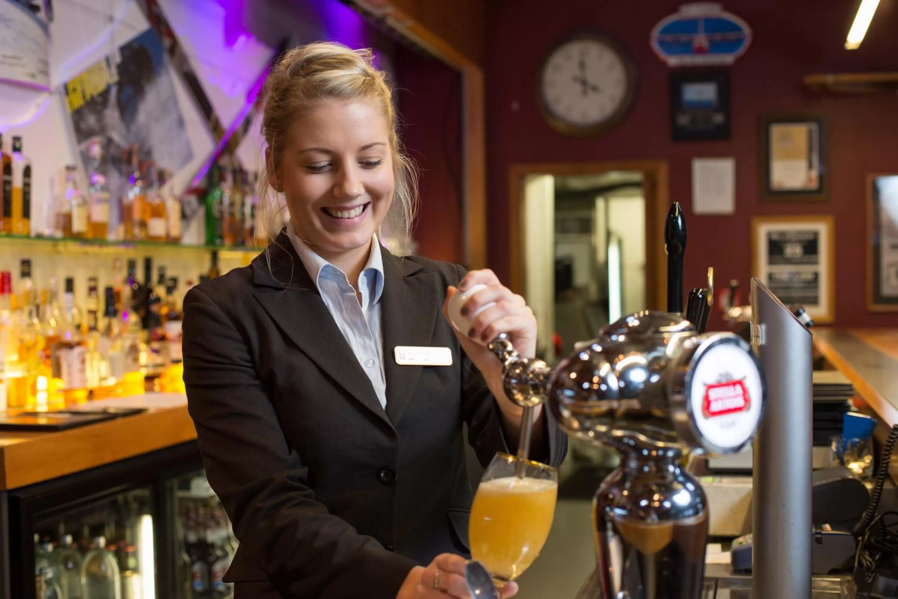 People in Commodore Airport Hotel Christchurch