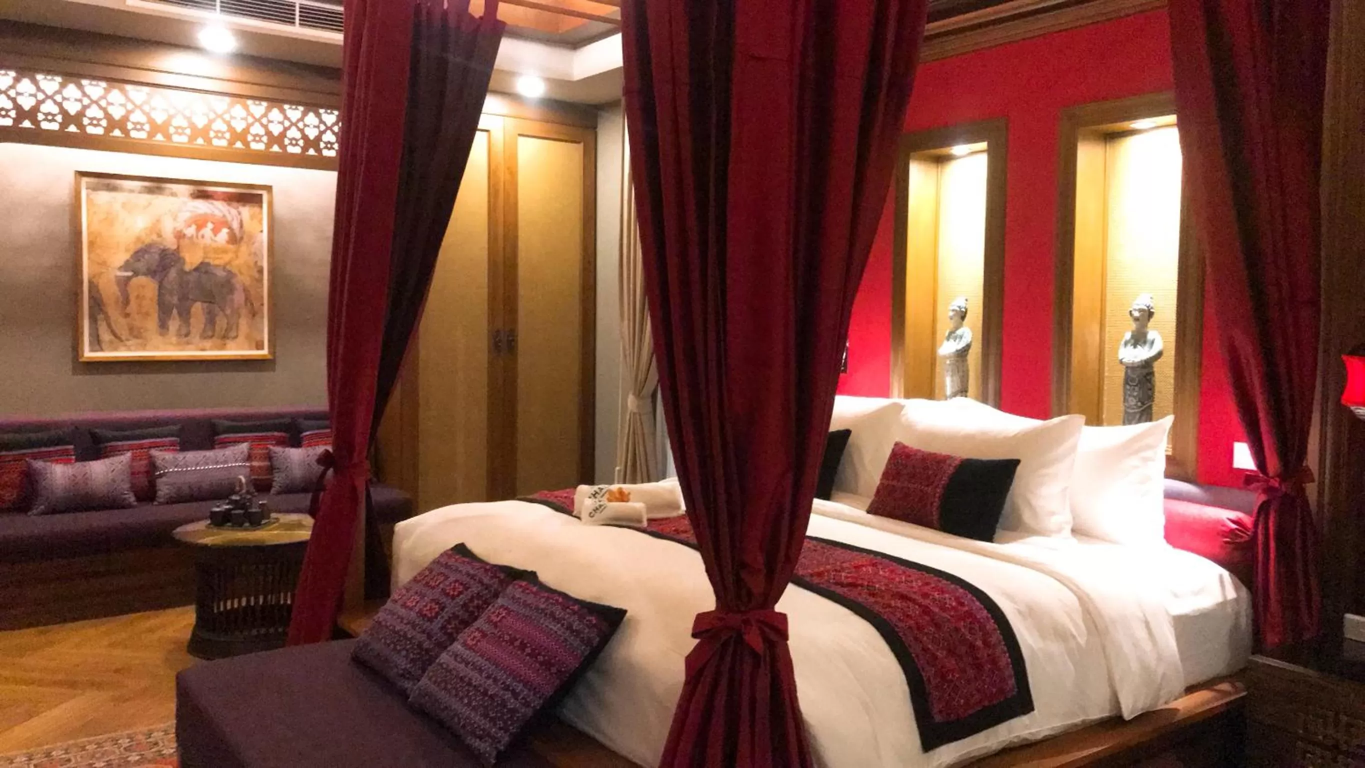 Bed in Chala Number6