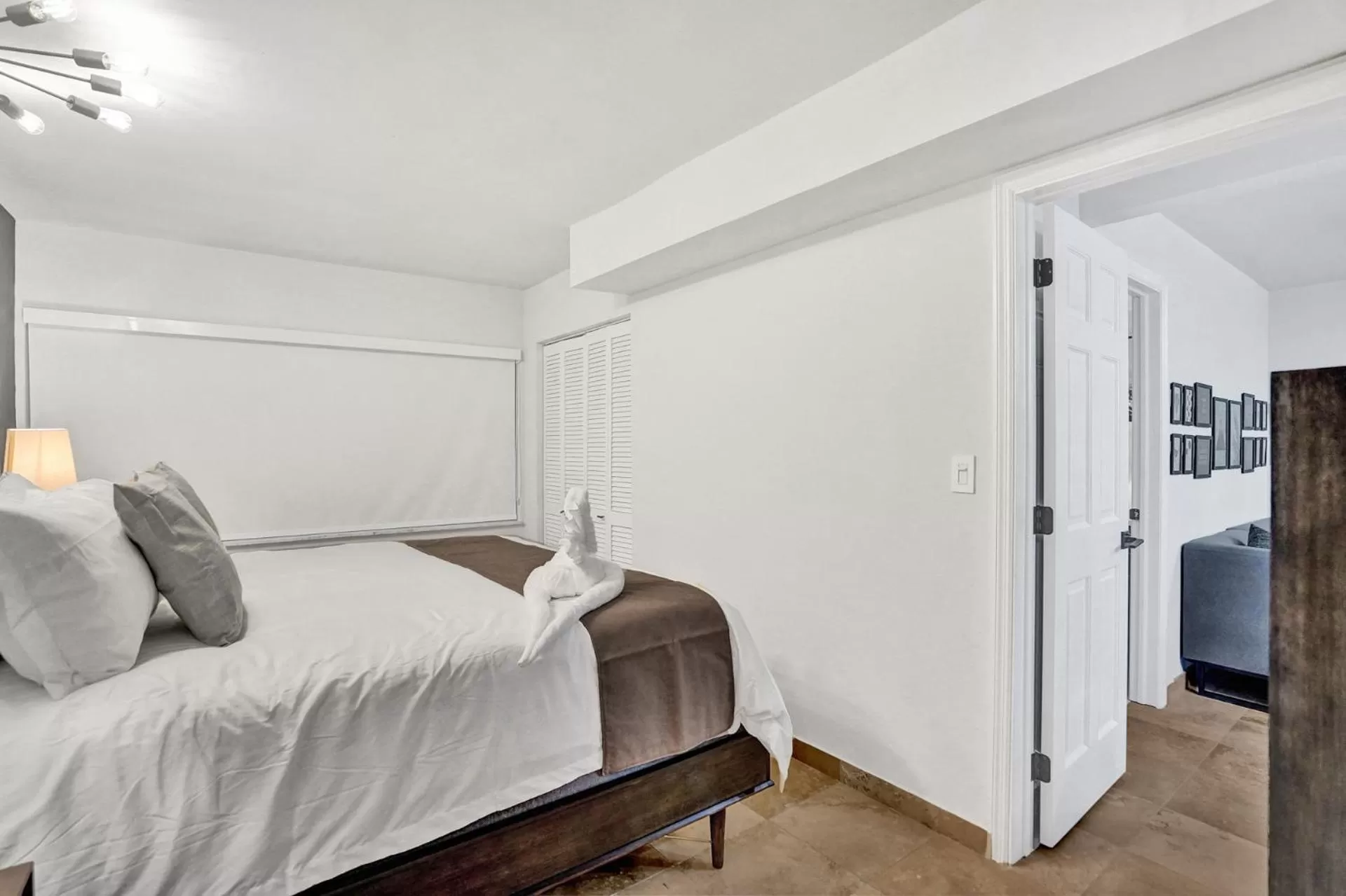 Other, Bed in RA suites