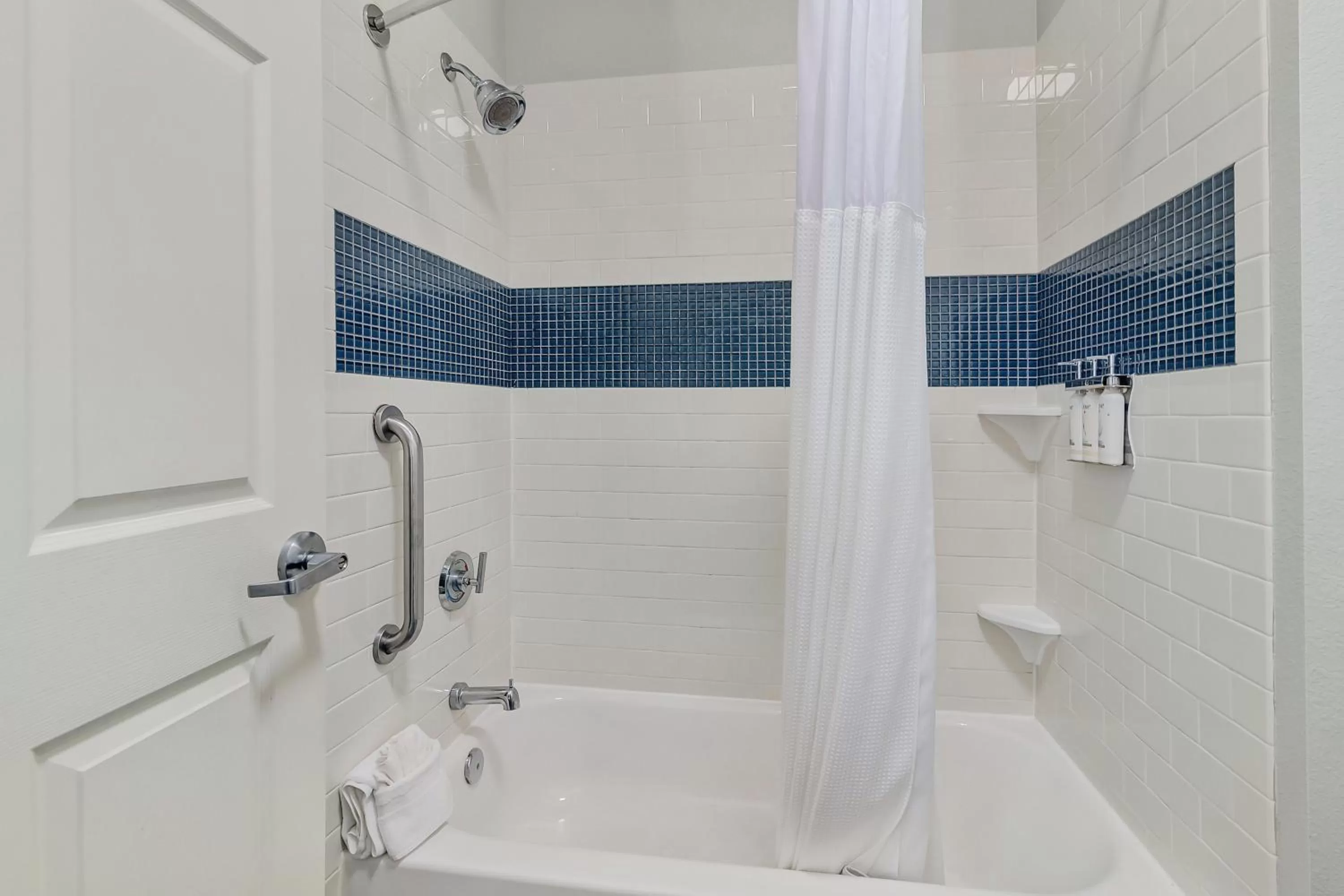 Two-Bedroom Suite with Queen and Double Beds in Staybridge Suites Tyler University Area, an IHG Hotel