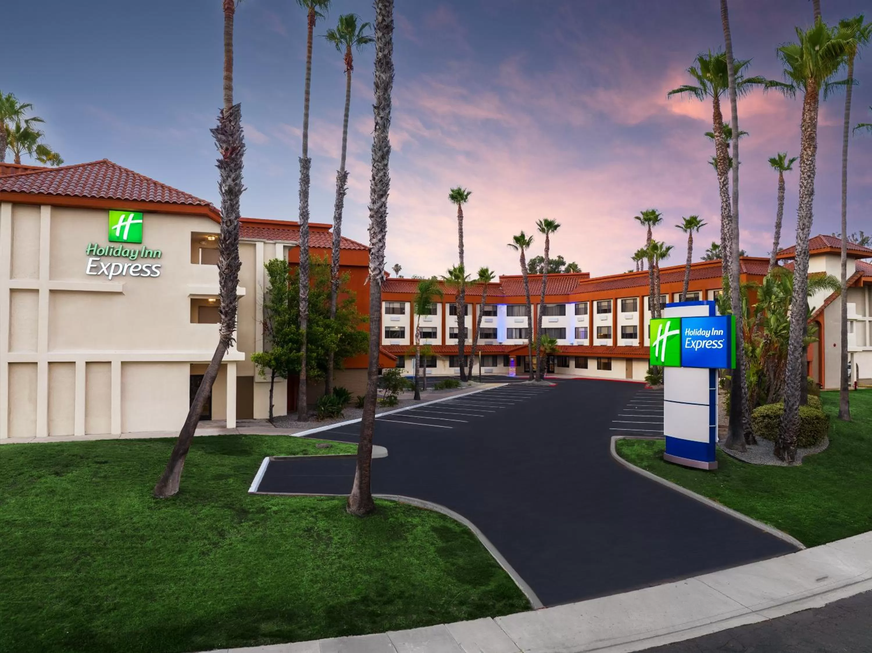 Property building in Holiday Inn Express La Mesa Near SDSU by IHG