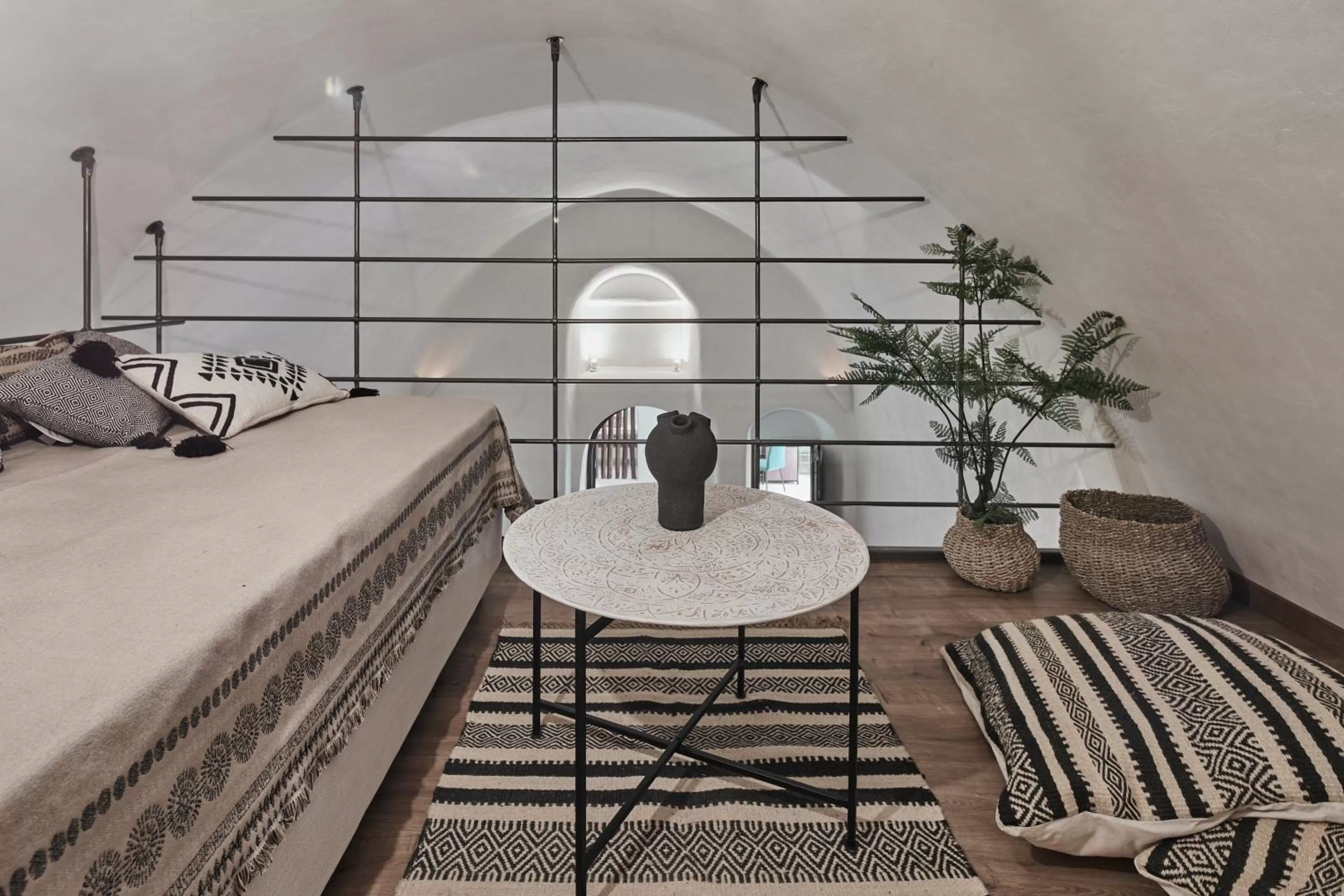 Decorative detail, Bed in Winery Hotel 1870