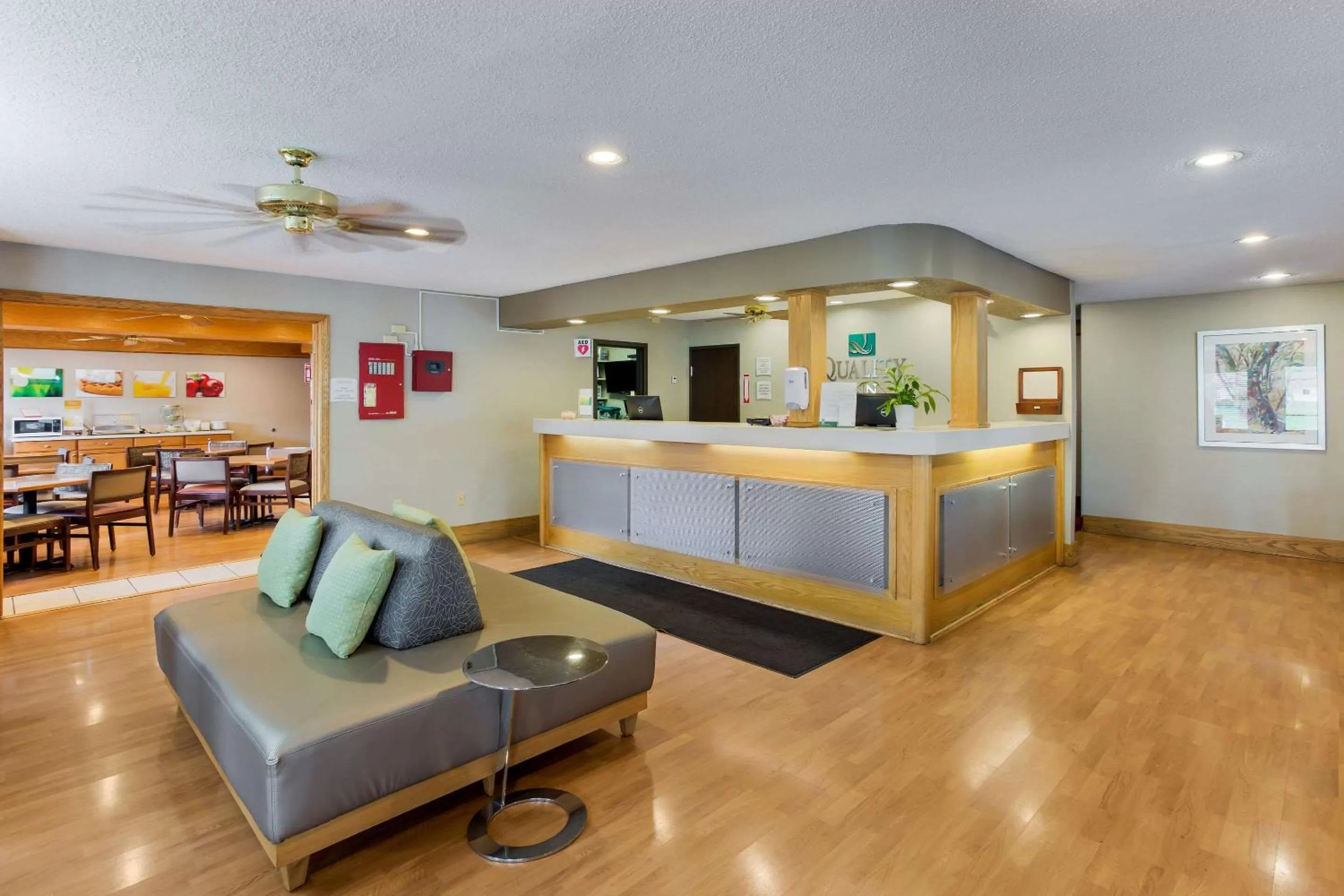 Lobby or reception in Quality Inn
