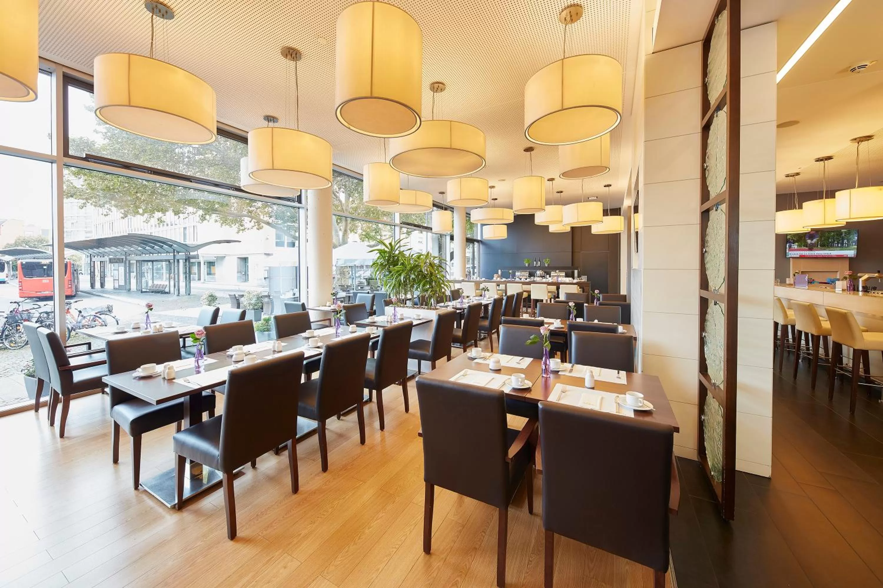 Restaurant/places to eat in GHOTEL hotel & living Koblenz