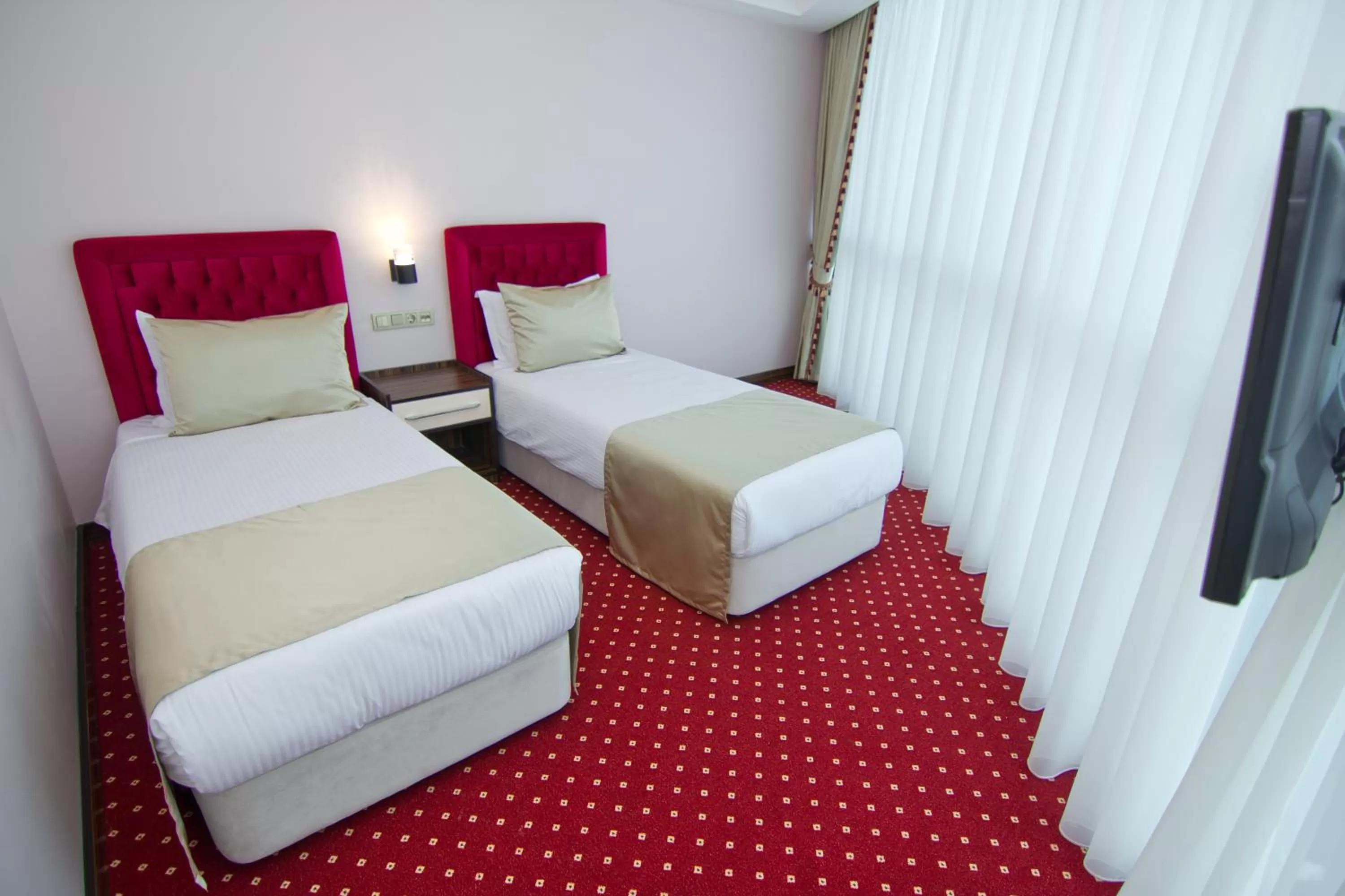 Bed in Sky Tower King Hotel