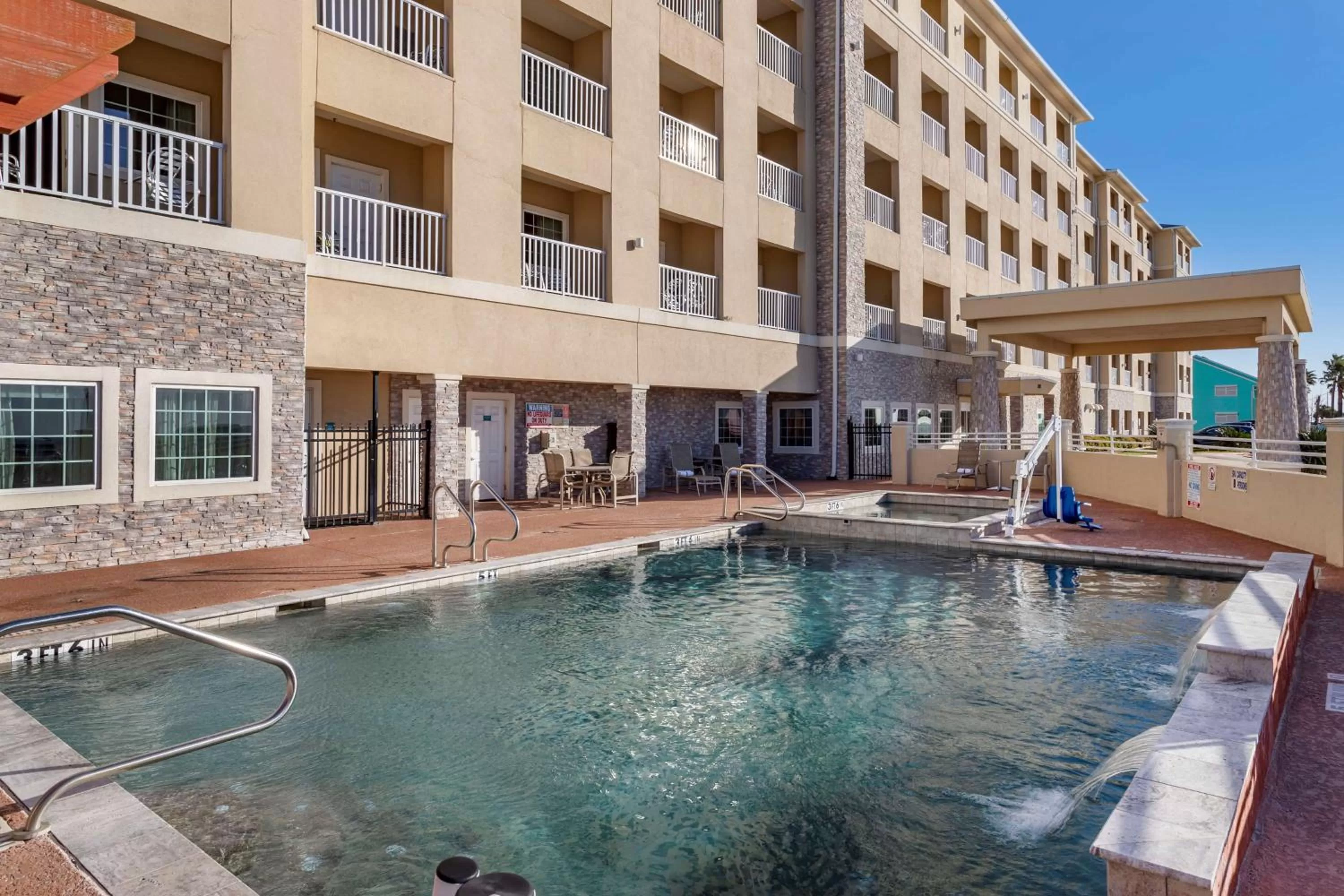 Pool view in Best Western Plus Galveston Suites