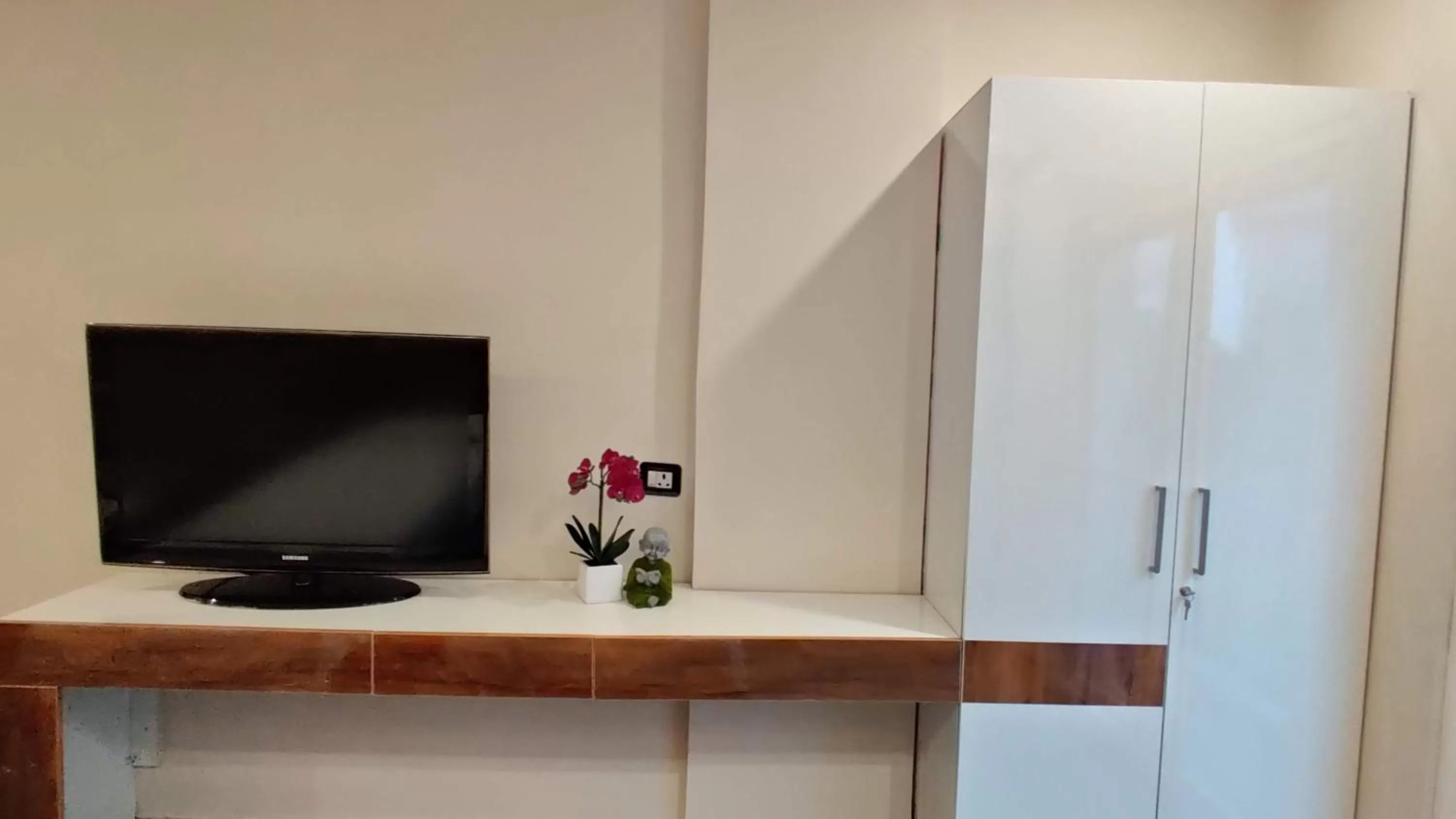 Bedroom in RESTEL STUDIO FLATS