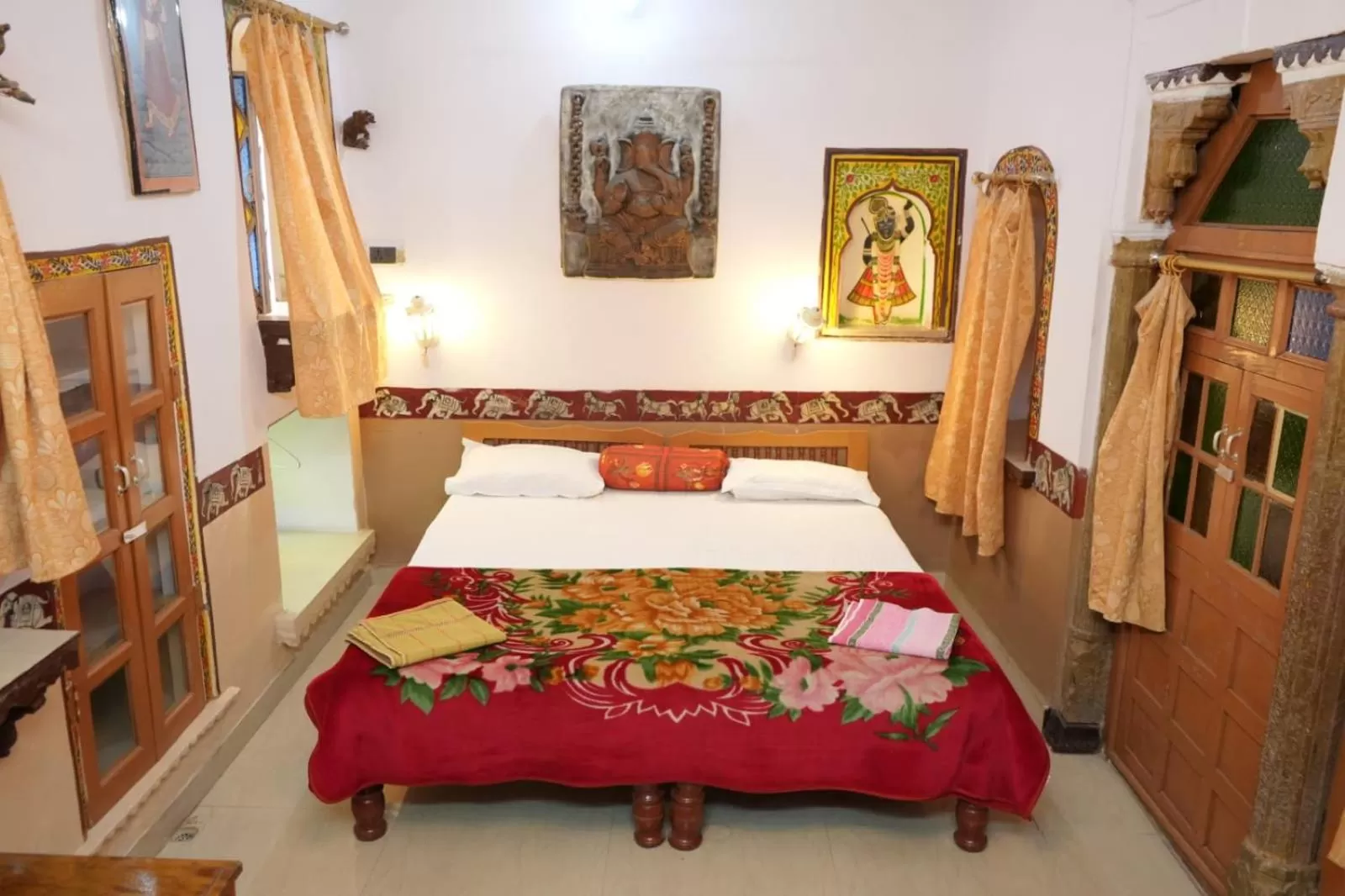 Bed in Kasera Paradise