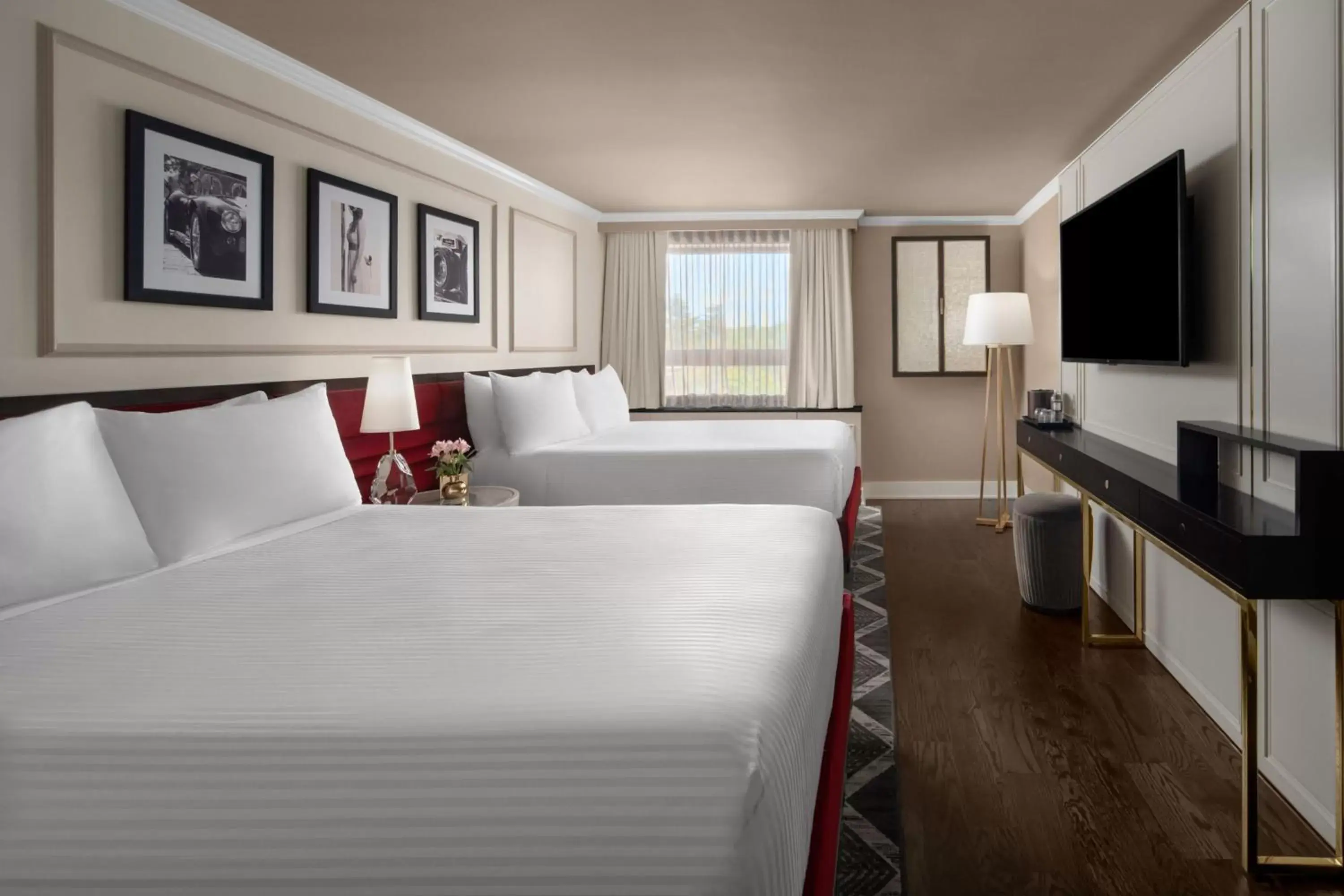 Standard Double Room with Two Double Beds in The Drake Oak Brook, Autograph Collection Standard Double Room with Two Double Beds in The Drake Oak Brook, Autograph Collection