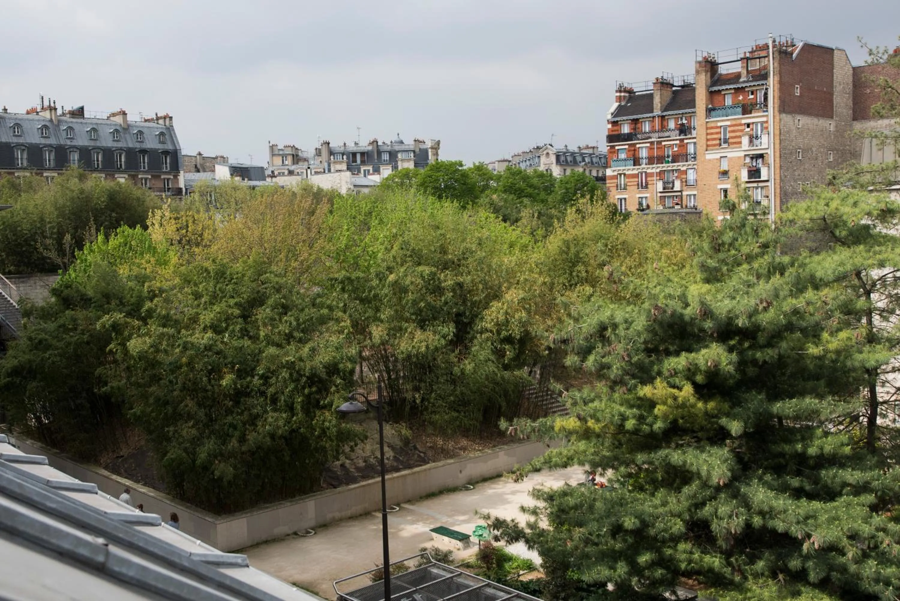 Landmark view in 26 Faubourg - Ex-Hotel de Reims