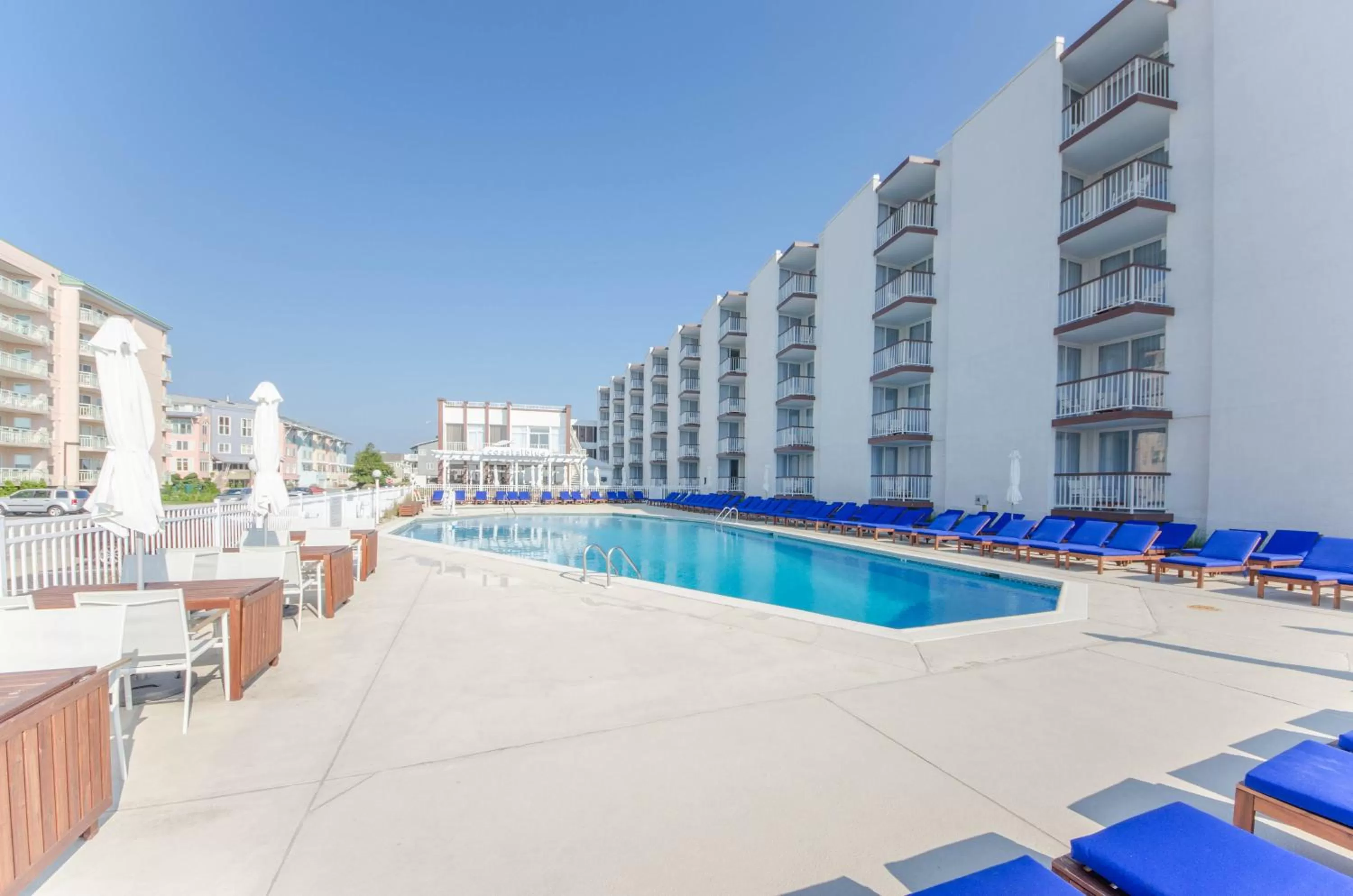 Swimming pool in ICONA Diamond Beach