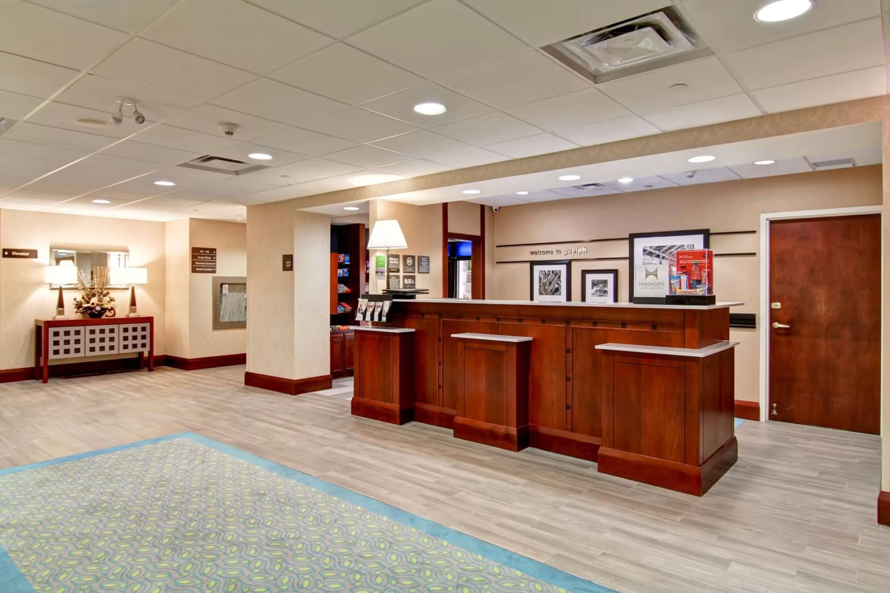 Lobby or reception in Hampton Inn & Suites Guelph