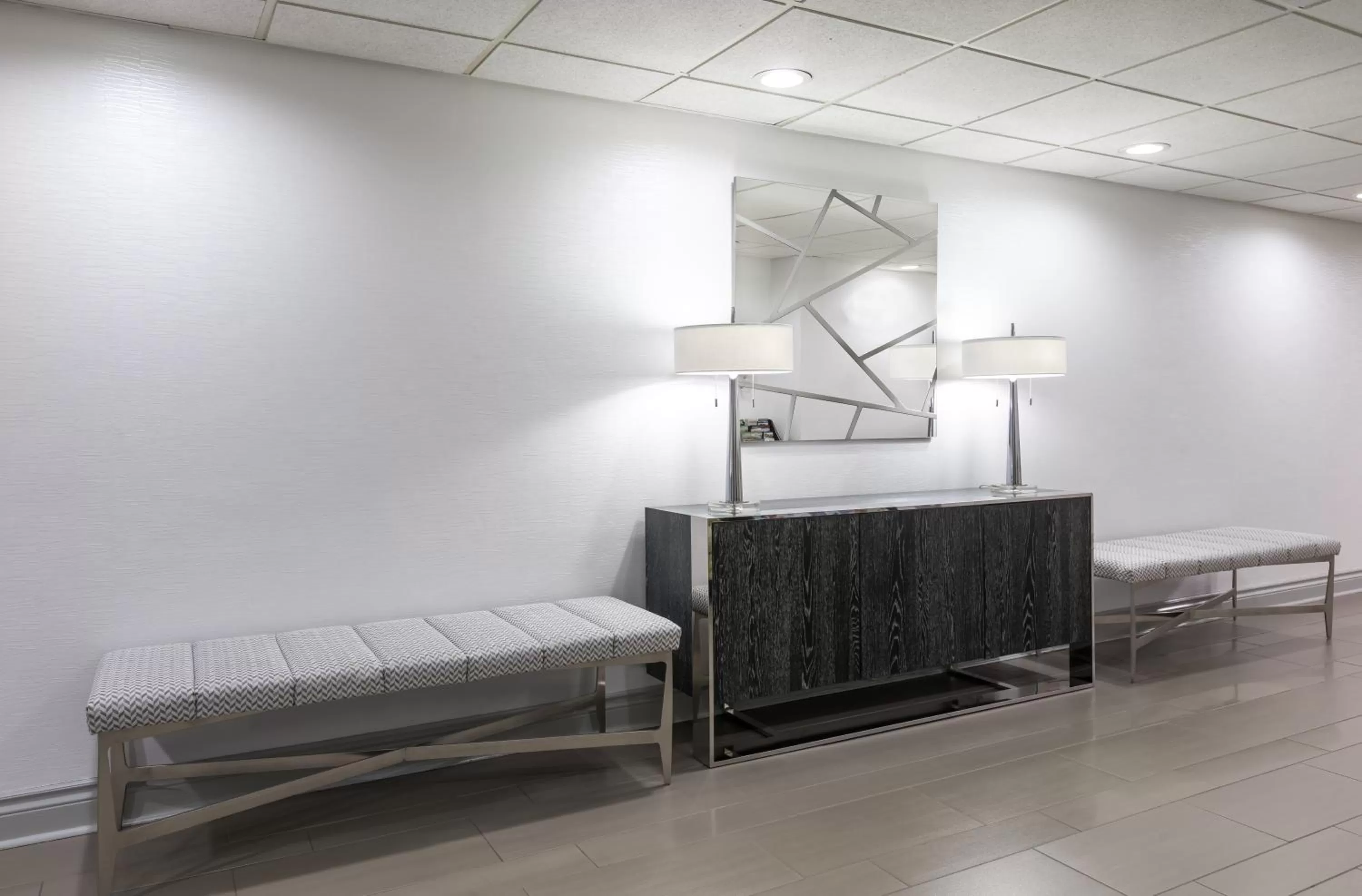 Lobby or reception in Country Inn & Suites by Radisson Asheville Downtown Tunnel Road