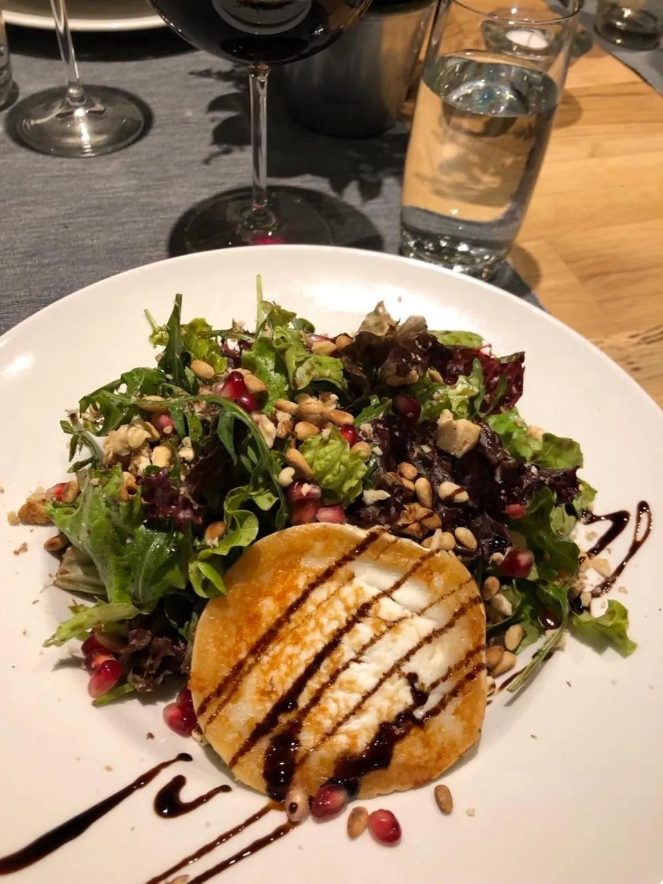 Food in All Seasons Residence Design Hotel - Free parking