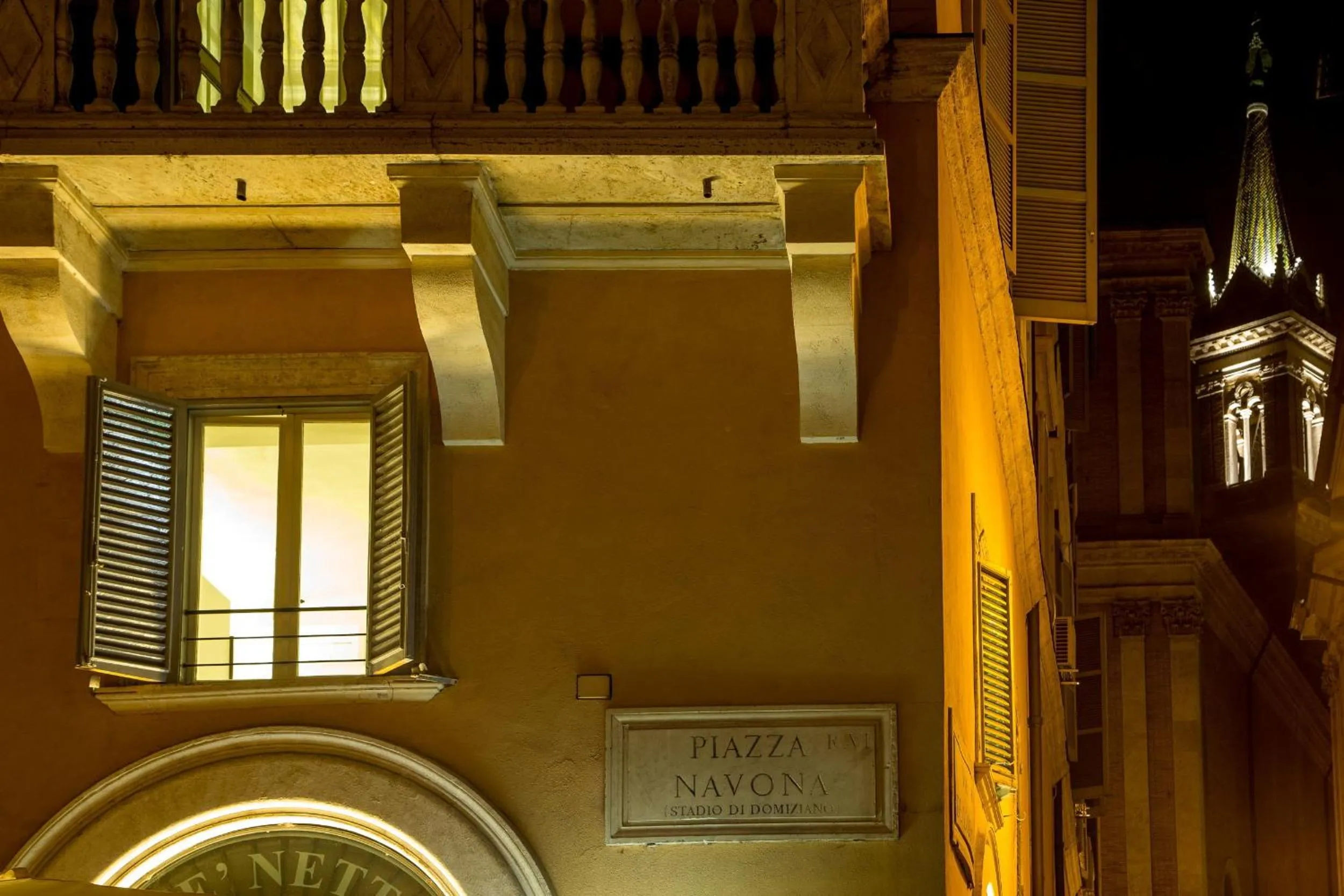Facade/entrance in Palazzo De Cupis - Suites and View
