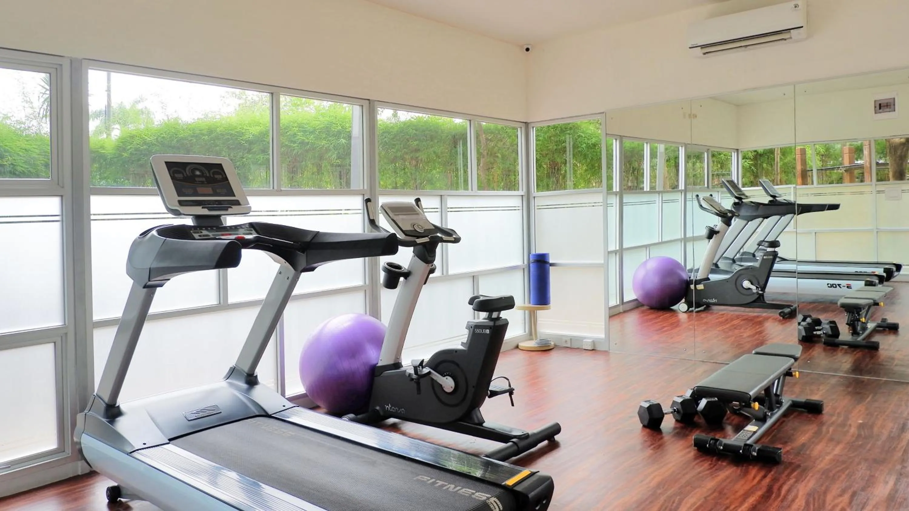 Fitness centre/facilities in eL Hotel Jakarta