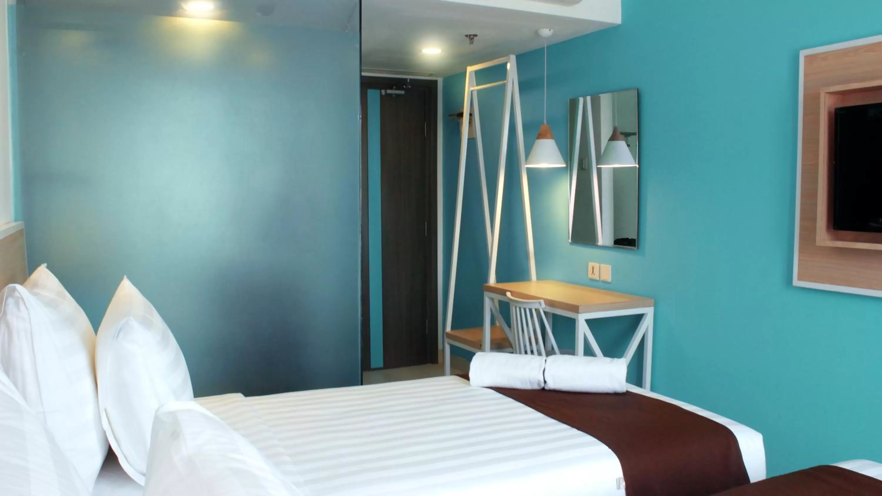 Bed in Dafam Express Jaksa Jakarta