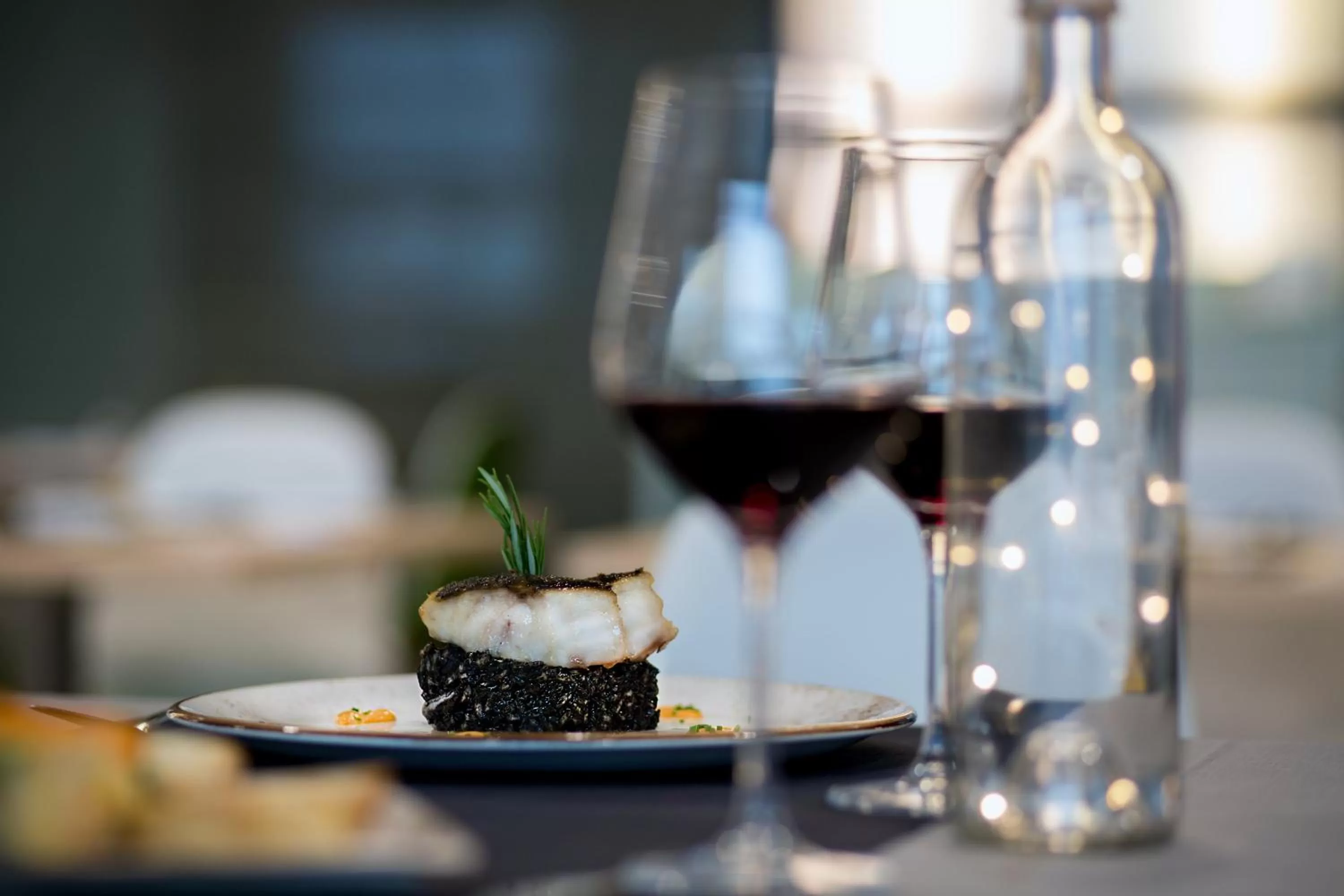 Restaurant/places to eat in Hotel Crowne Plaza Madrid Airport