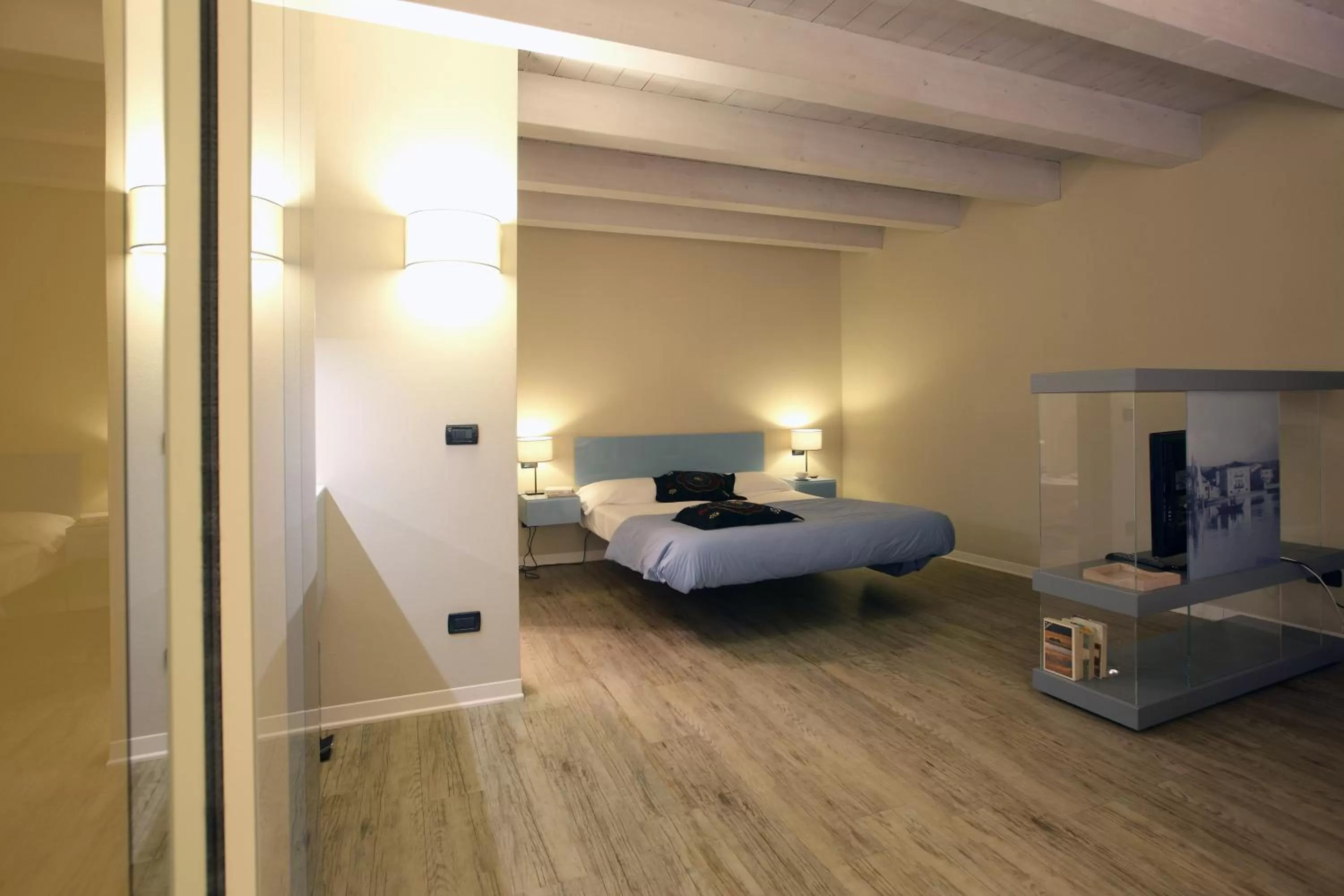 Superior Double Room in Corte San Luca Apartments