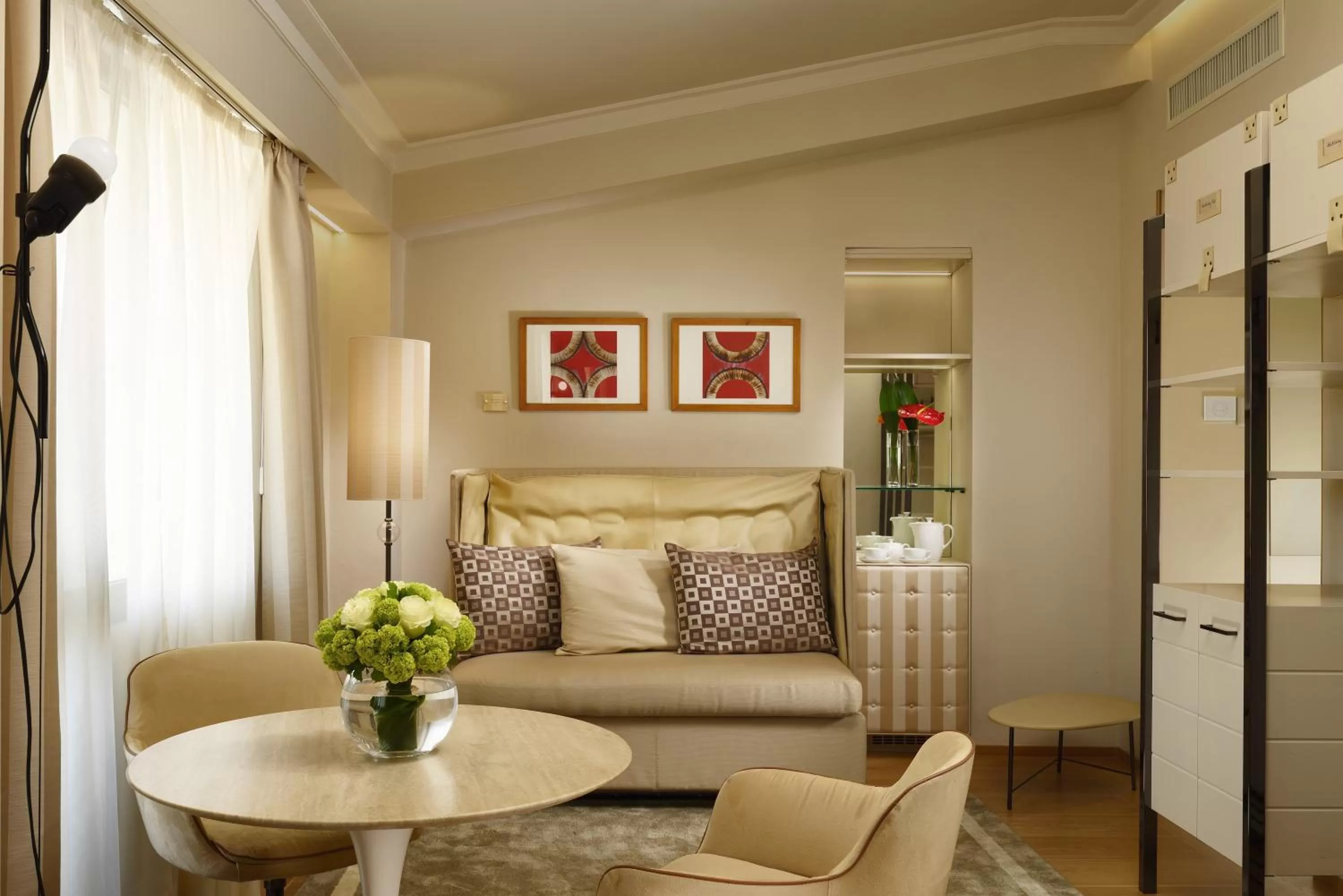 Seating area in Grand Hotel Minerva